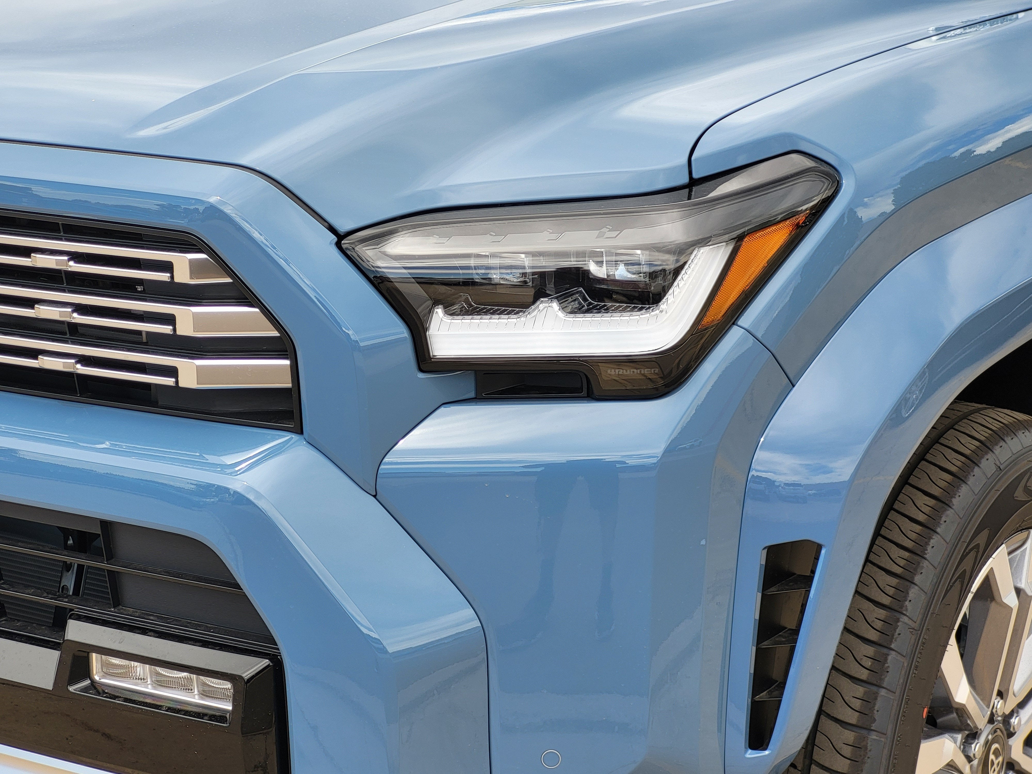 2026 Toyota 4Runner i-FORCE MAX 4Runner Limited