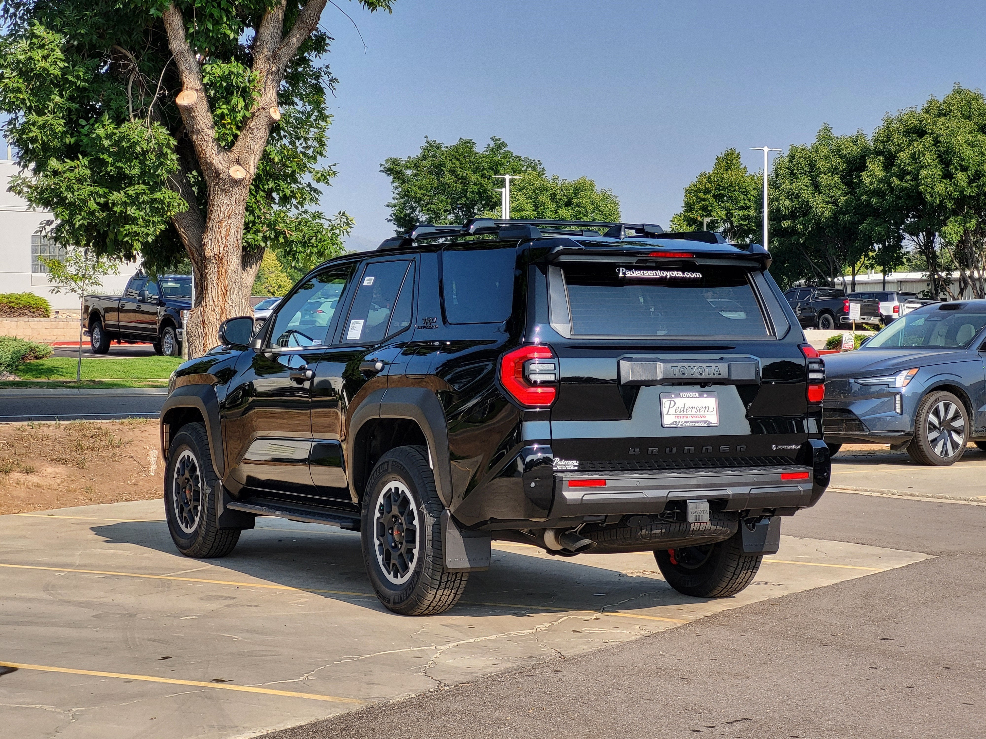 2026 Toyota 4Runner i-FORCE MAX 4Runner TRD Off-Road Premium