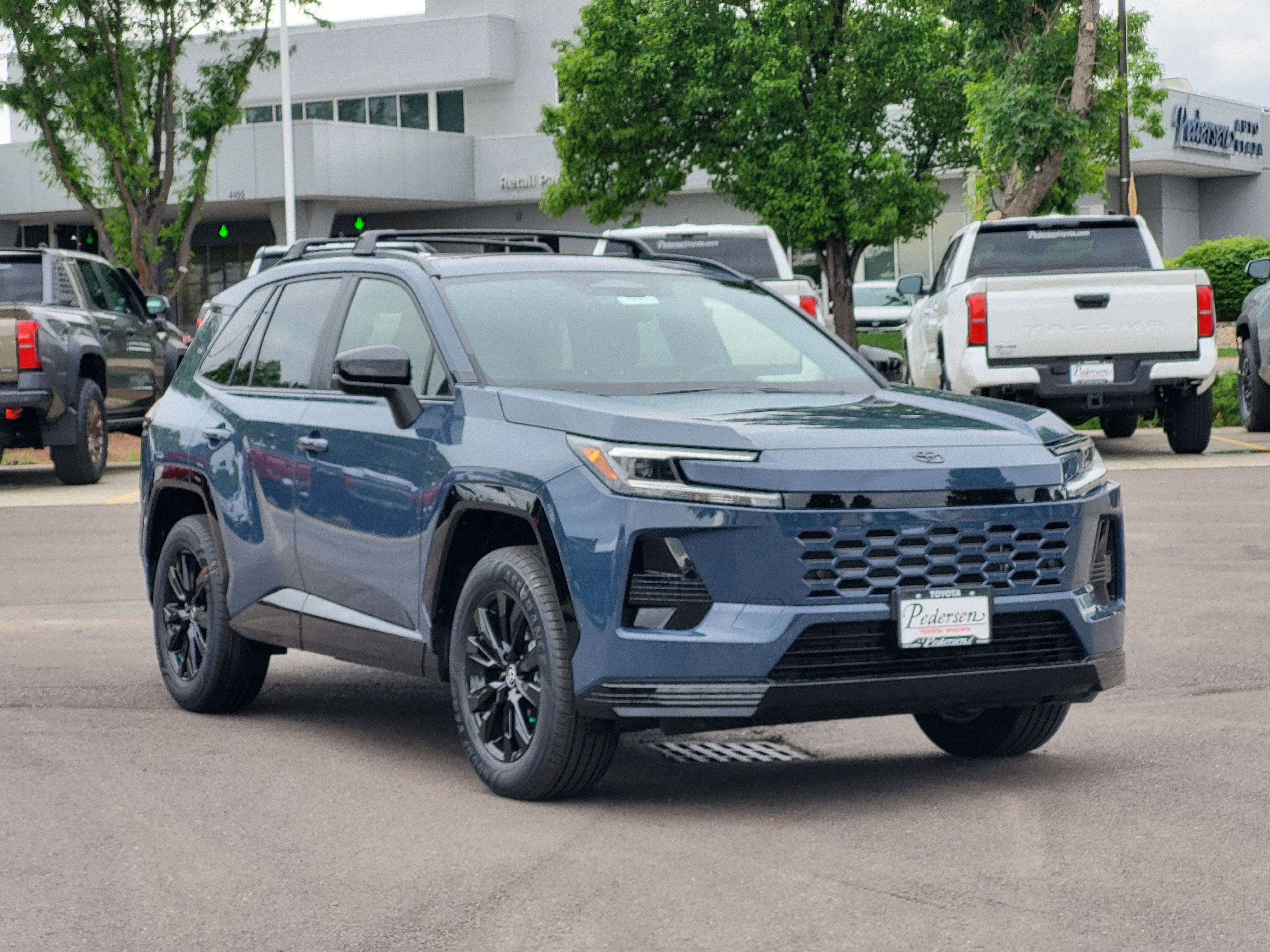 2026 Toyota RAV4 SE