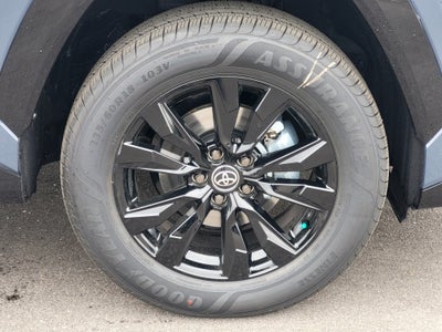 2026 Toyota RAV4 SE