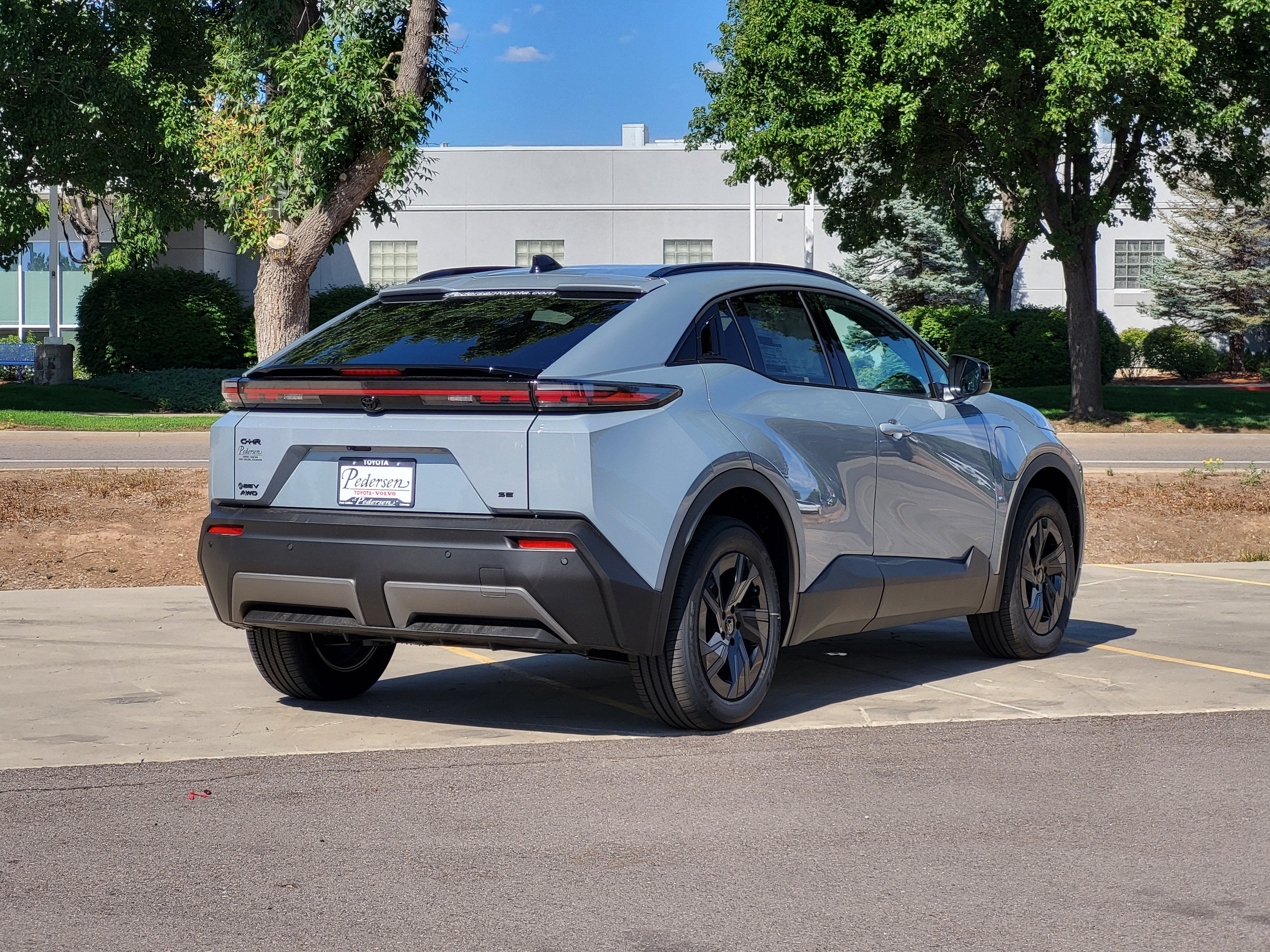 2026 Toyota C-HR SE