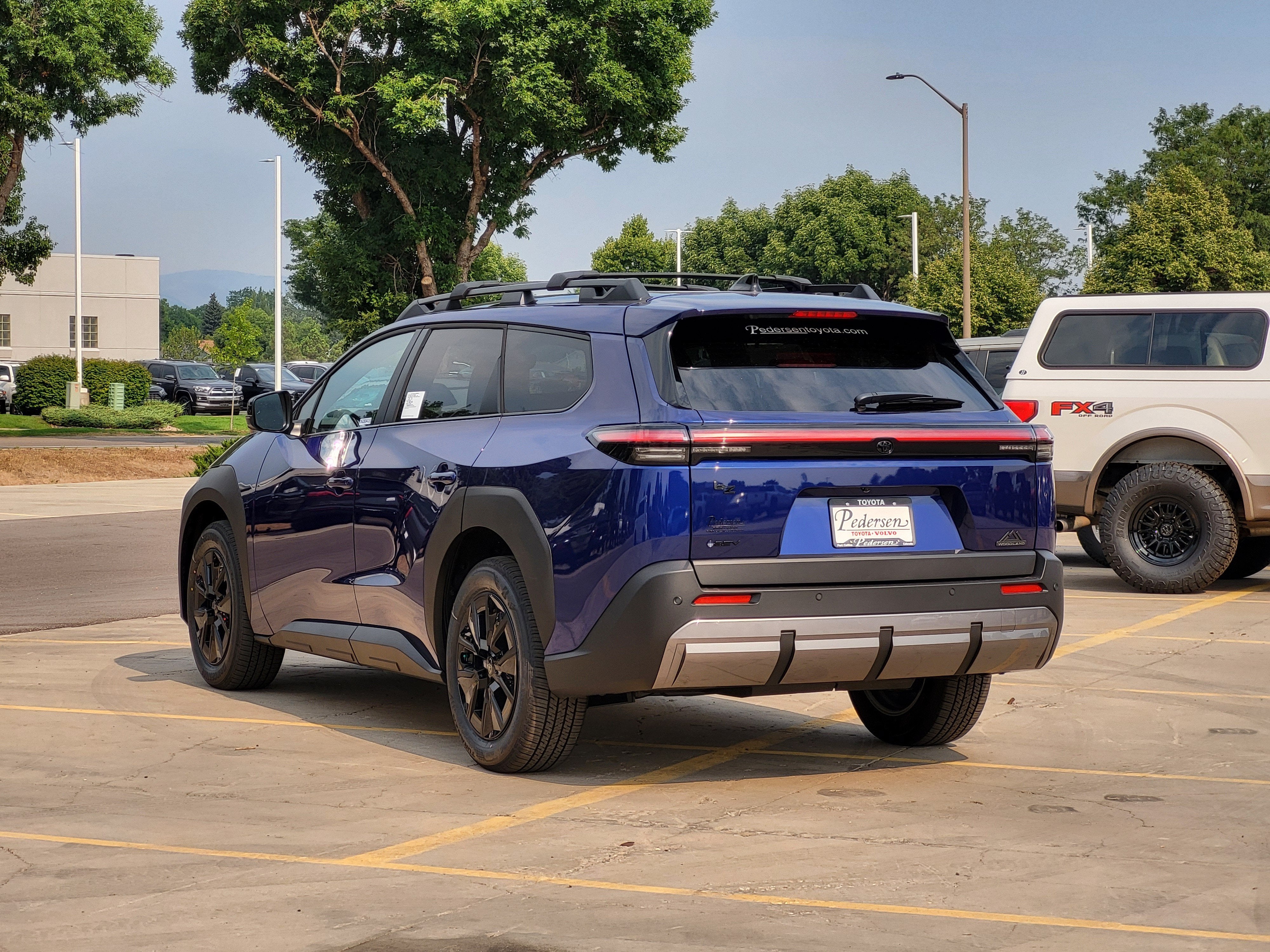 2026 Toyota bZ Woodland Base