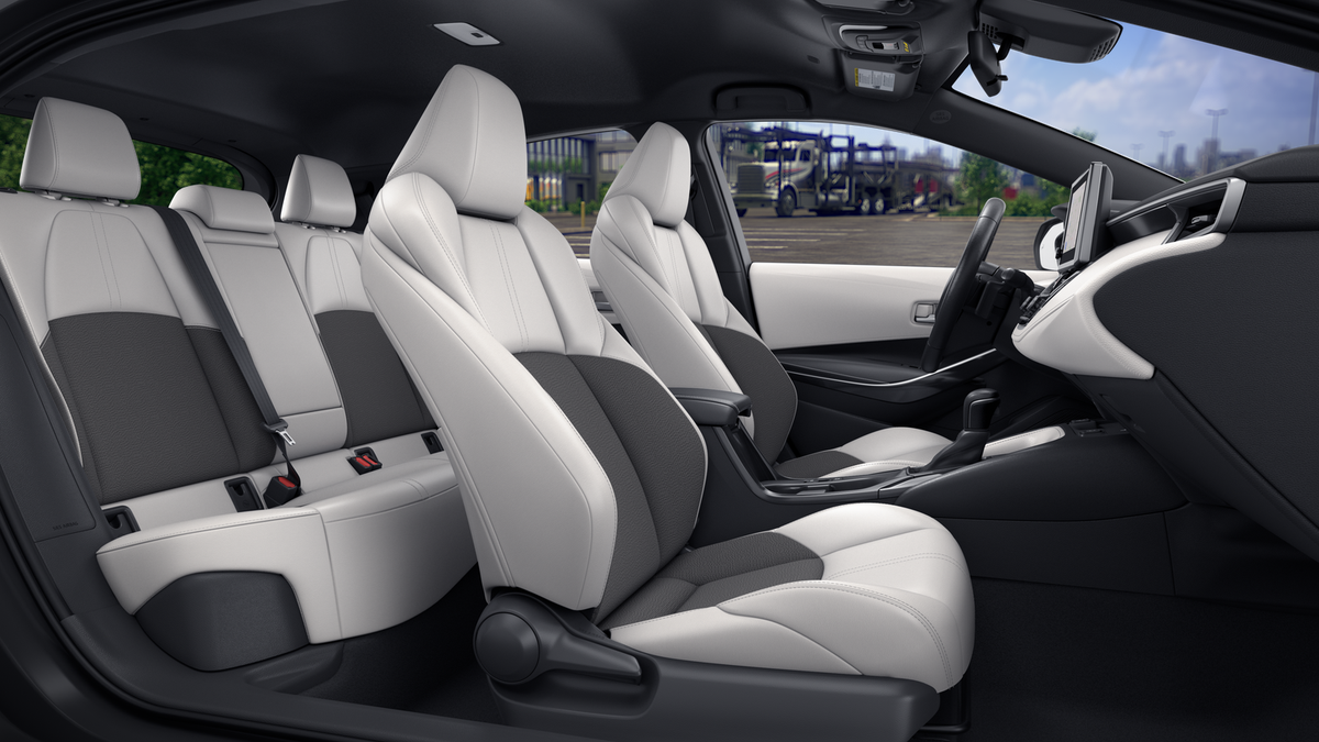 2026 Toyota Corolla Hatchback XSE