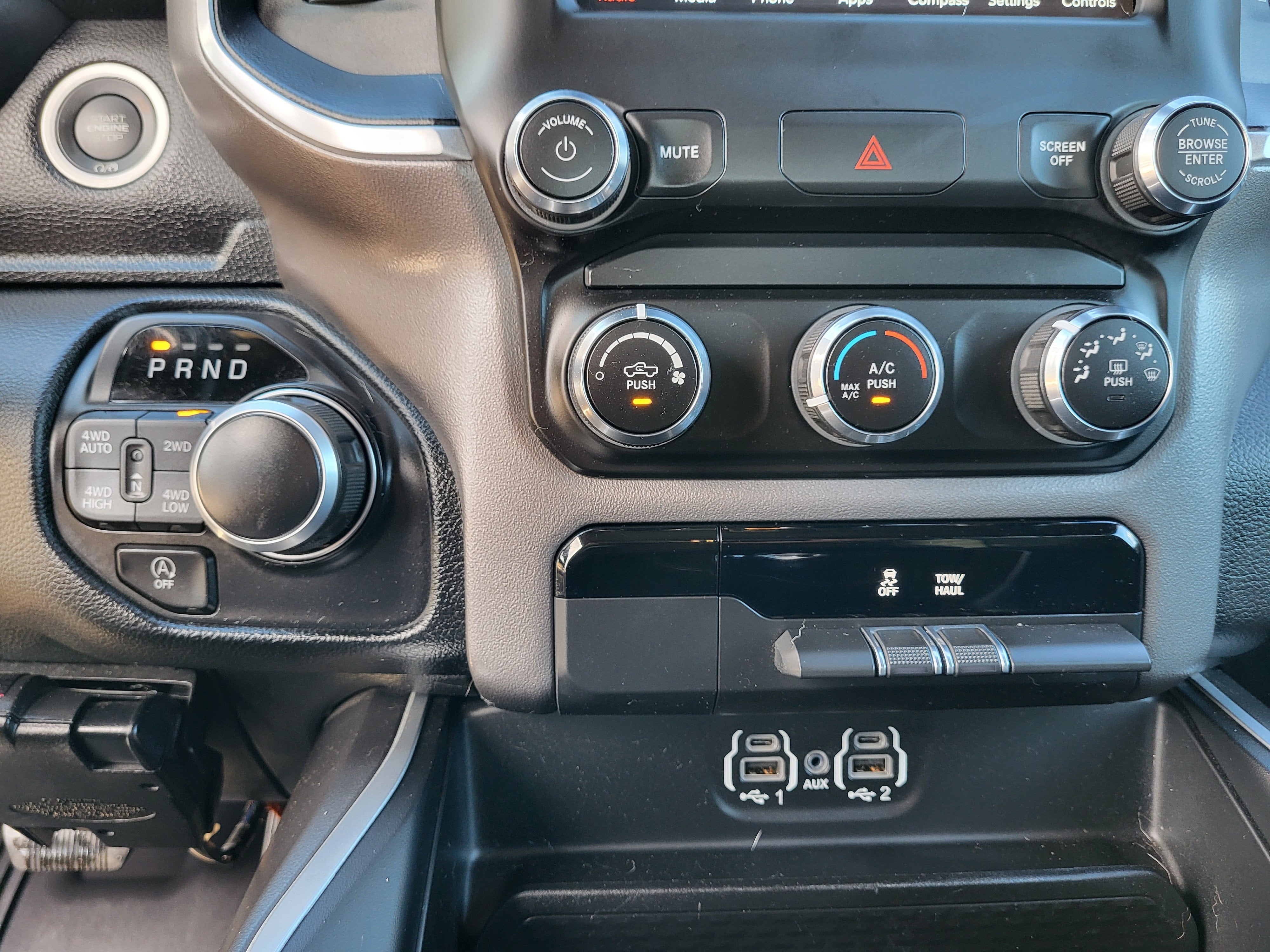 2021 RAM 1500 Big Horn/Lone Star