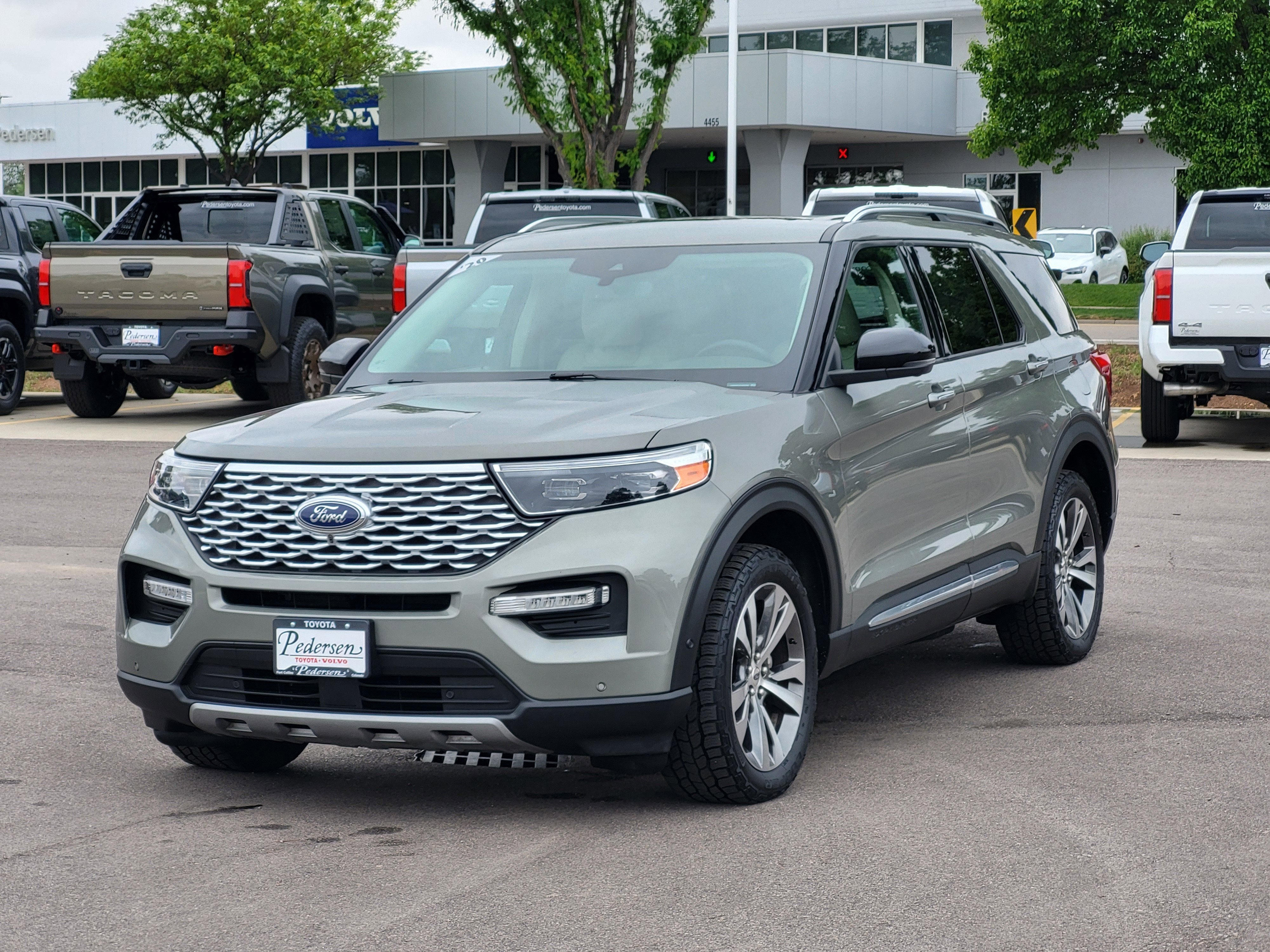 2020 Ford Explorer Platinum