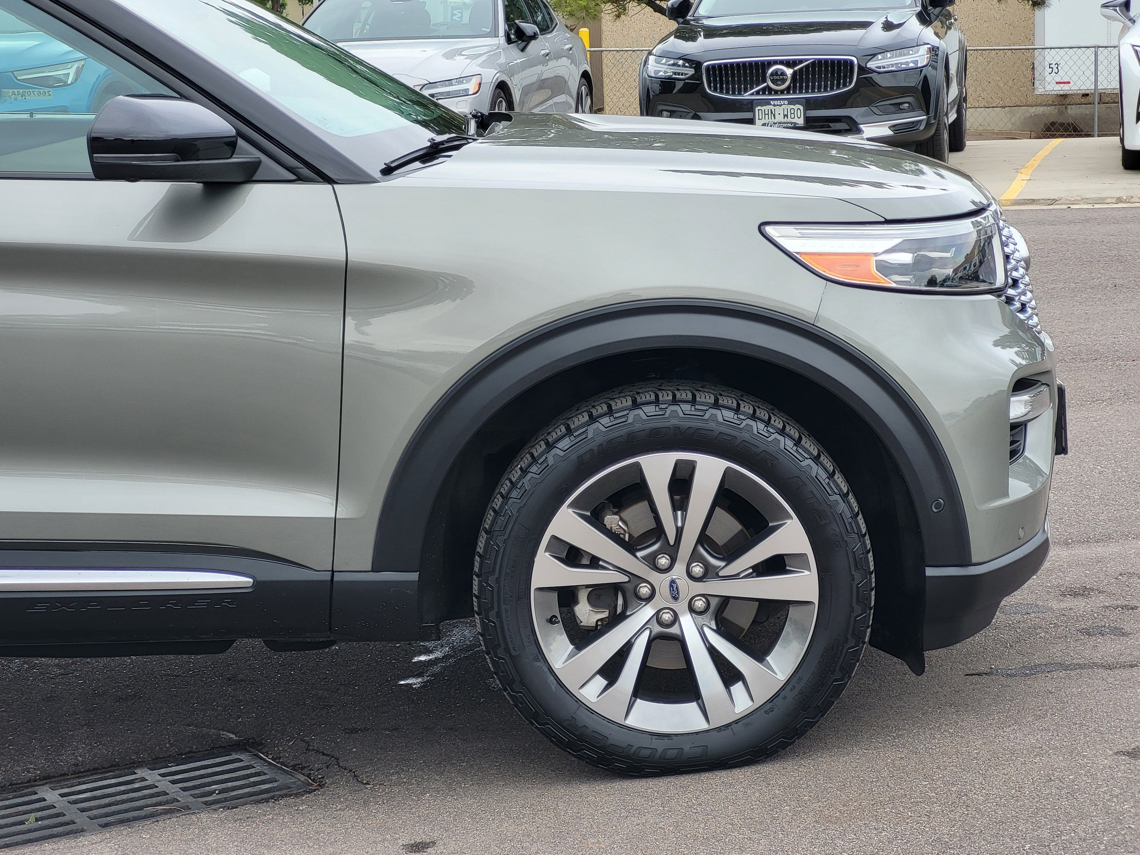 2020 Ford Explorer Platinum
