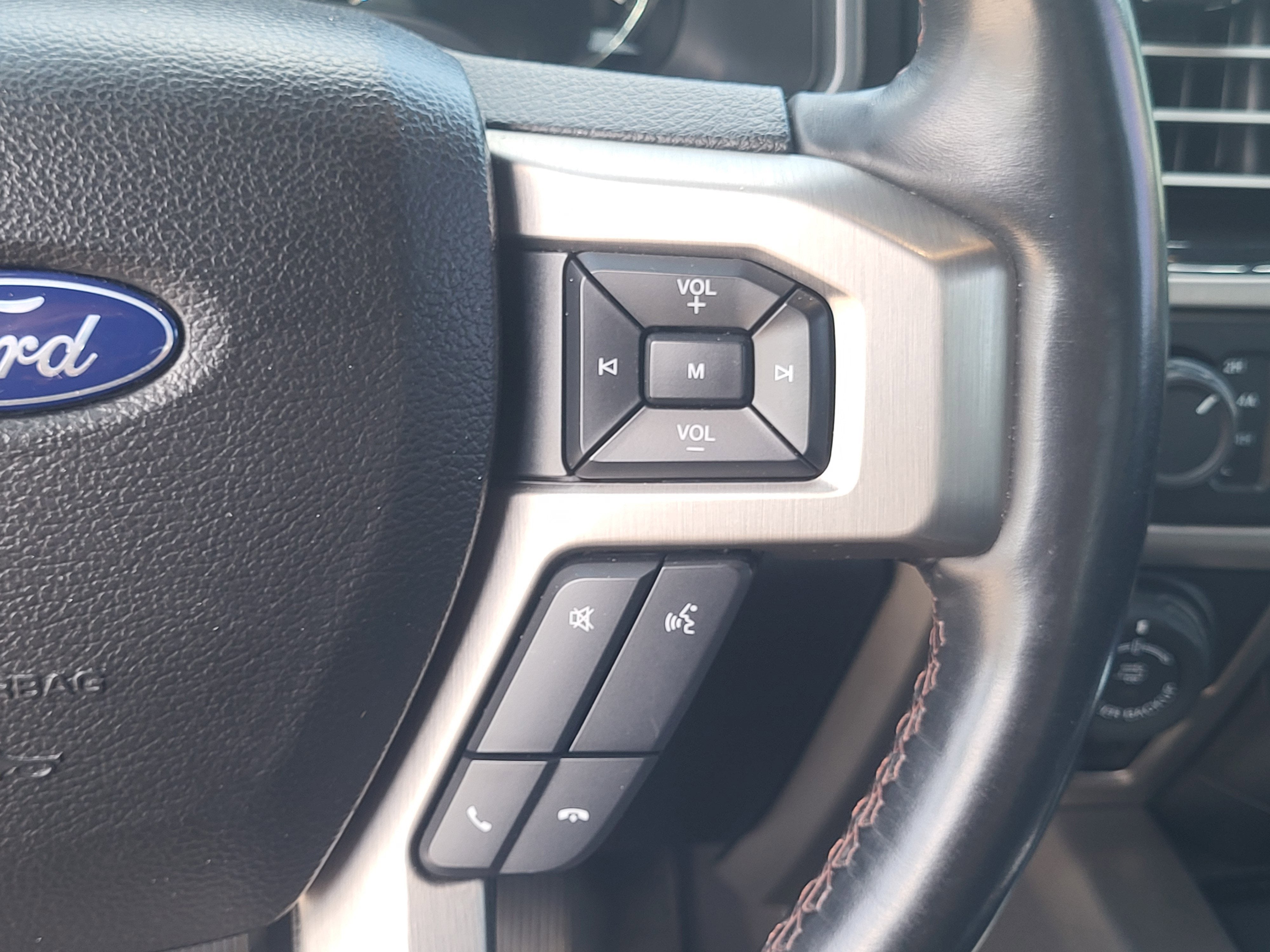 2018 Ford F-150 Base
