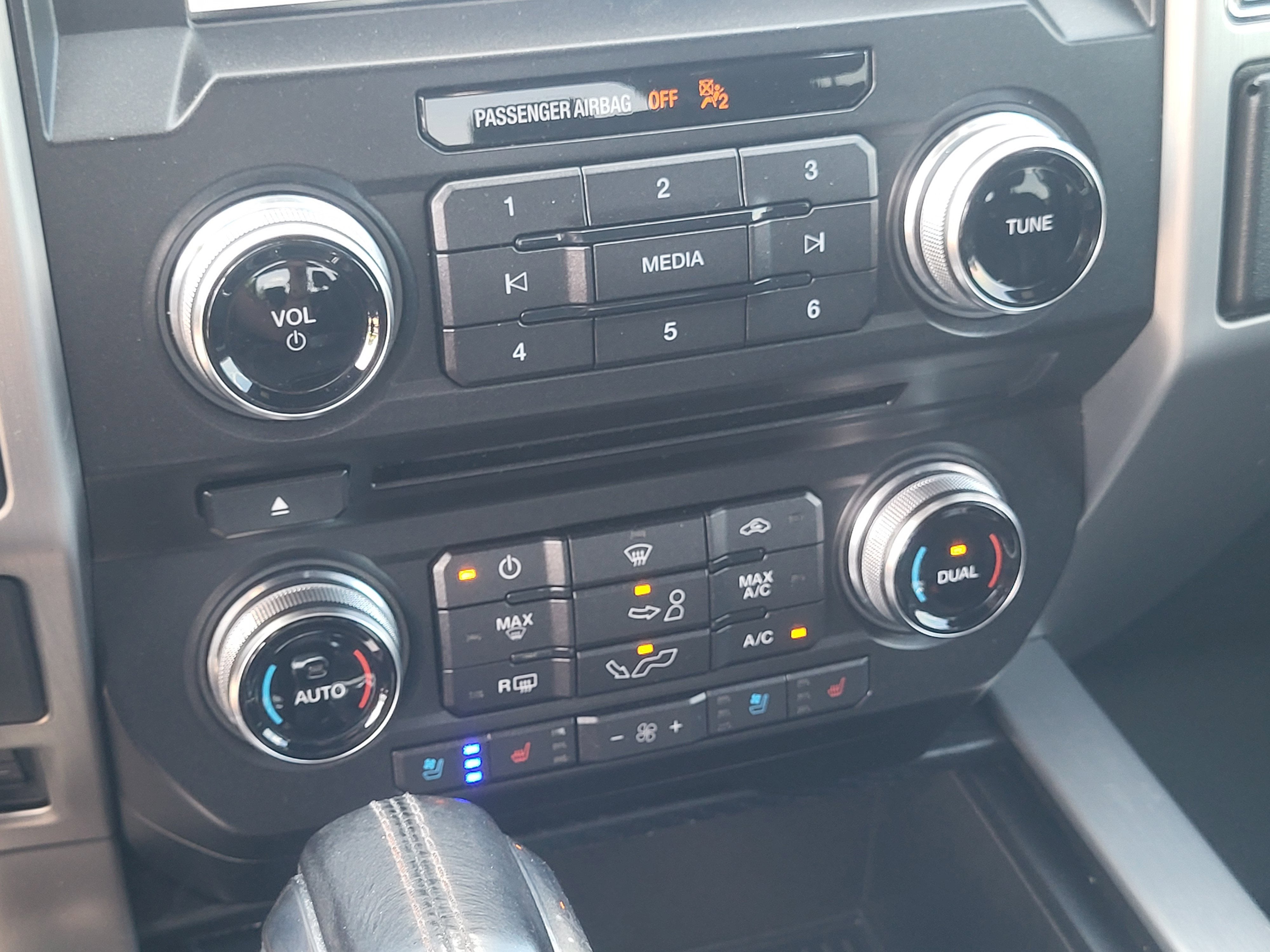 2018 Ford F-150 Base
