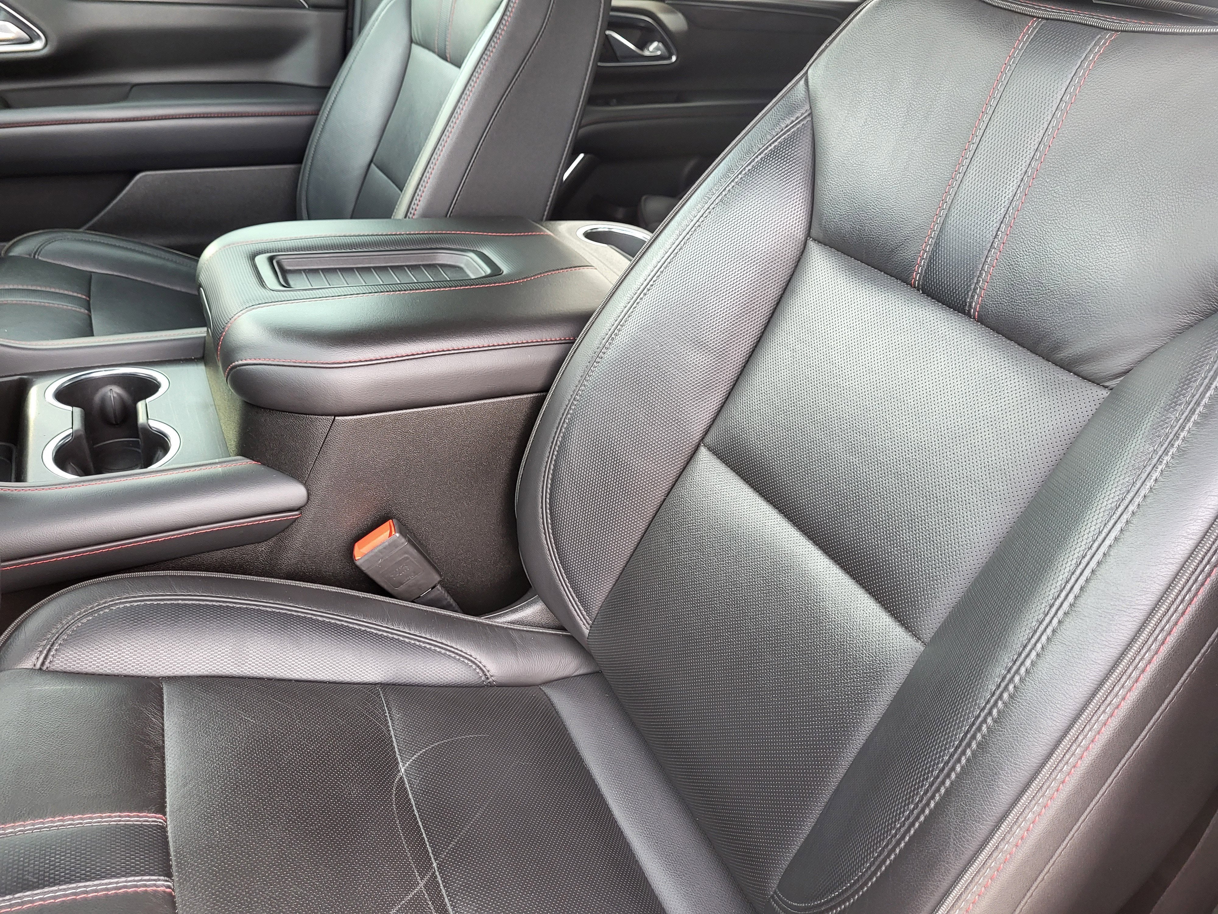 2021 Chevrolet Suburban RST