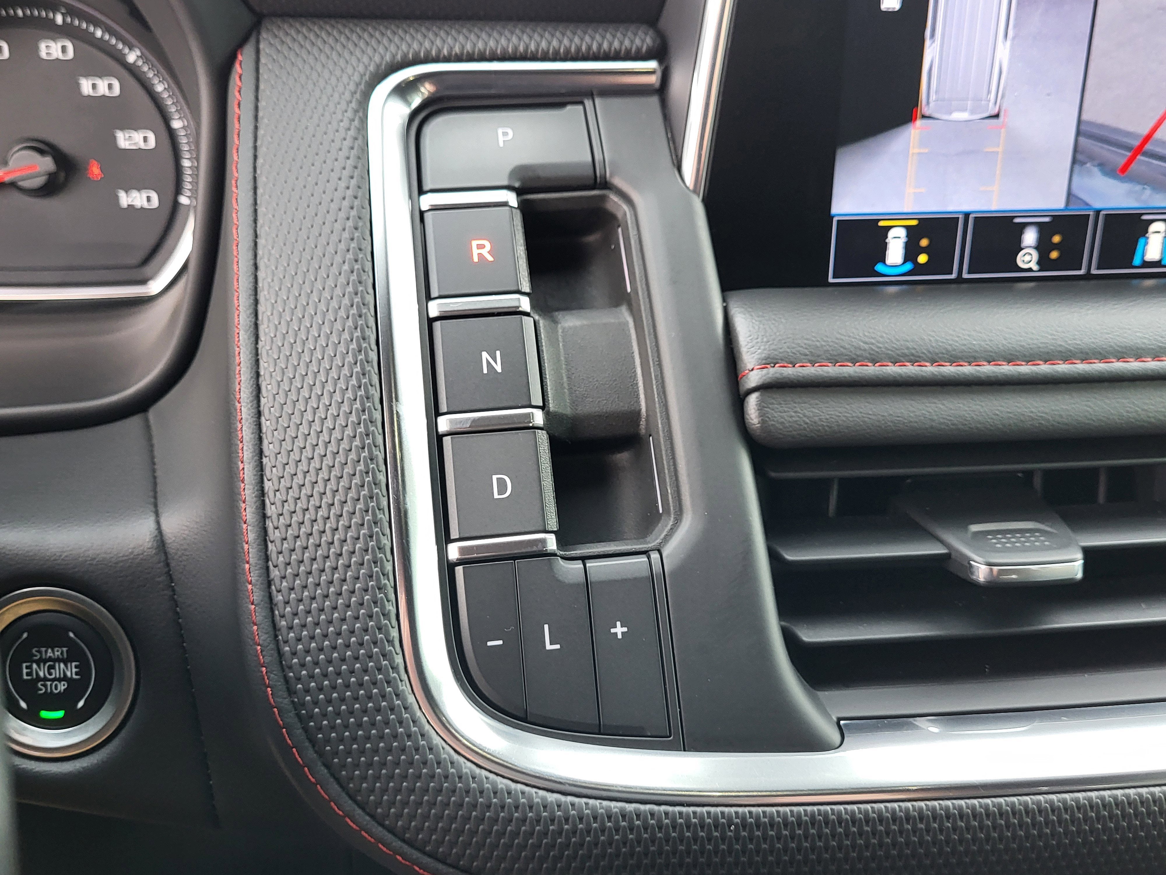 2021 Chevrolet Suburban RST