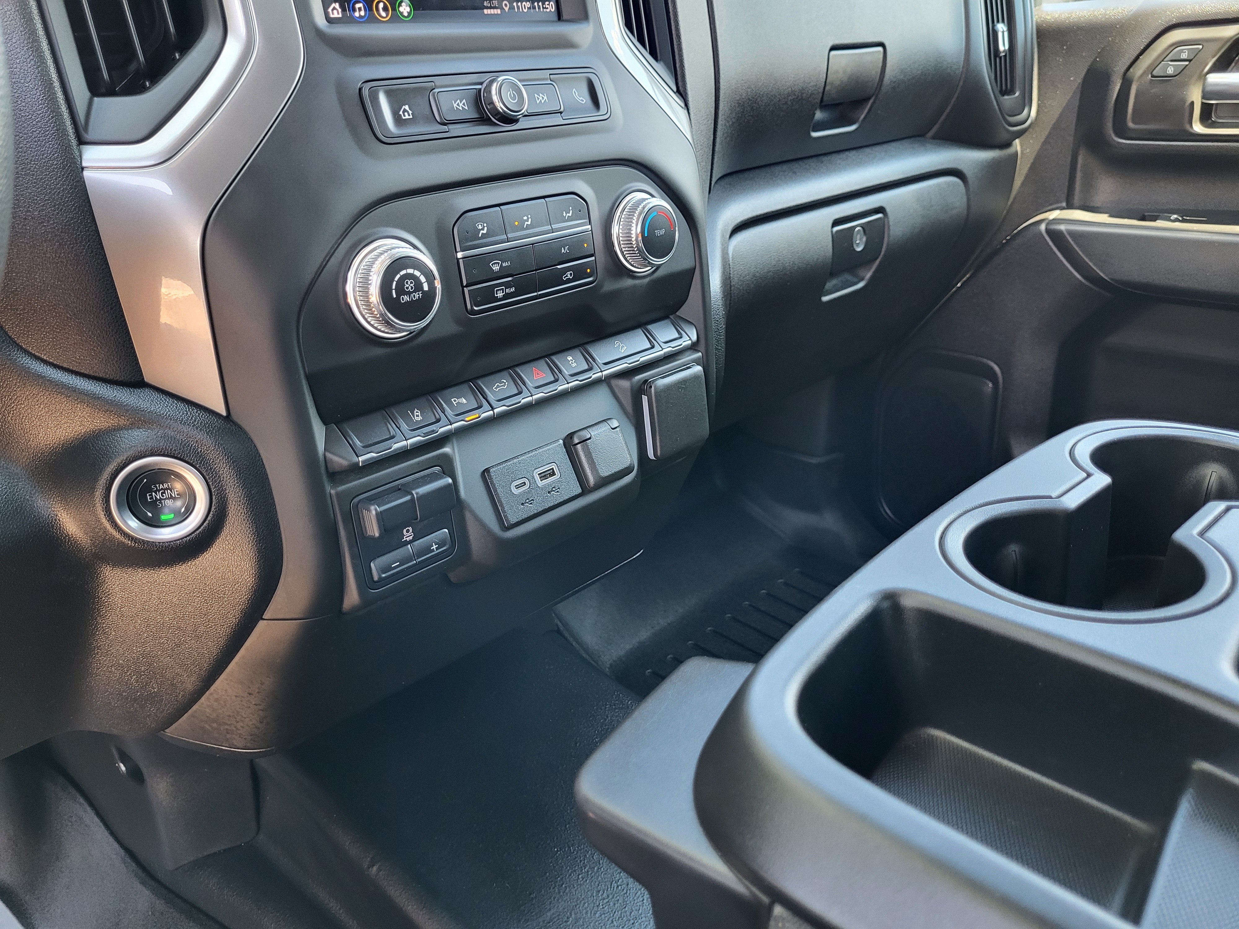 2025 GMC Sierra 2500HD Pro