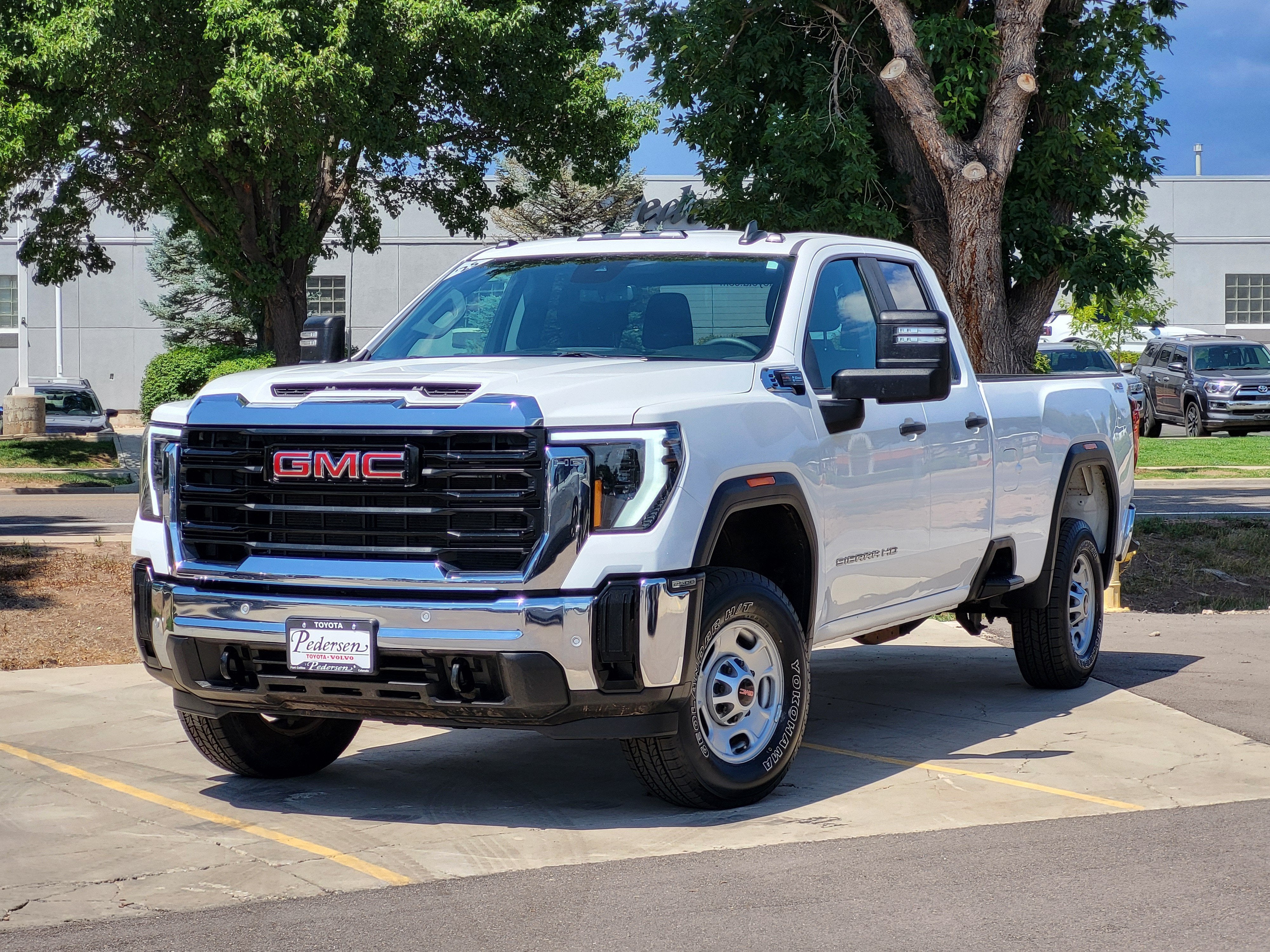 2025 GMC Sierra 2500HD Pro