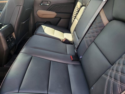 2024 GMC Canyon Denali