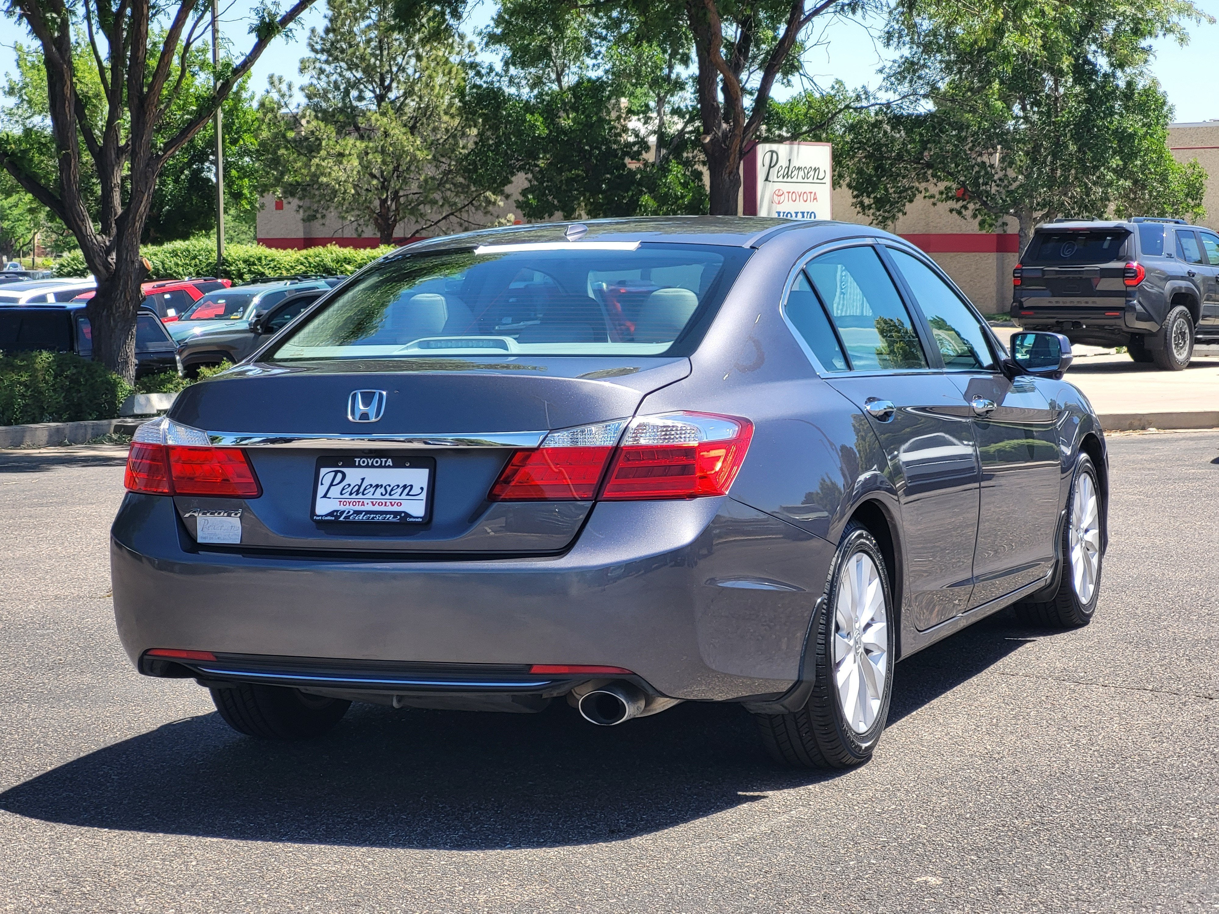 Used 2013 Honda Accord EX-L with VIN 1HGCR2F84DA100311 for sale in Fort Collins, CO