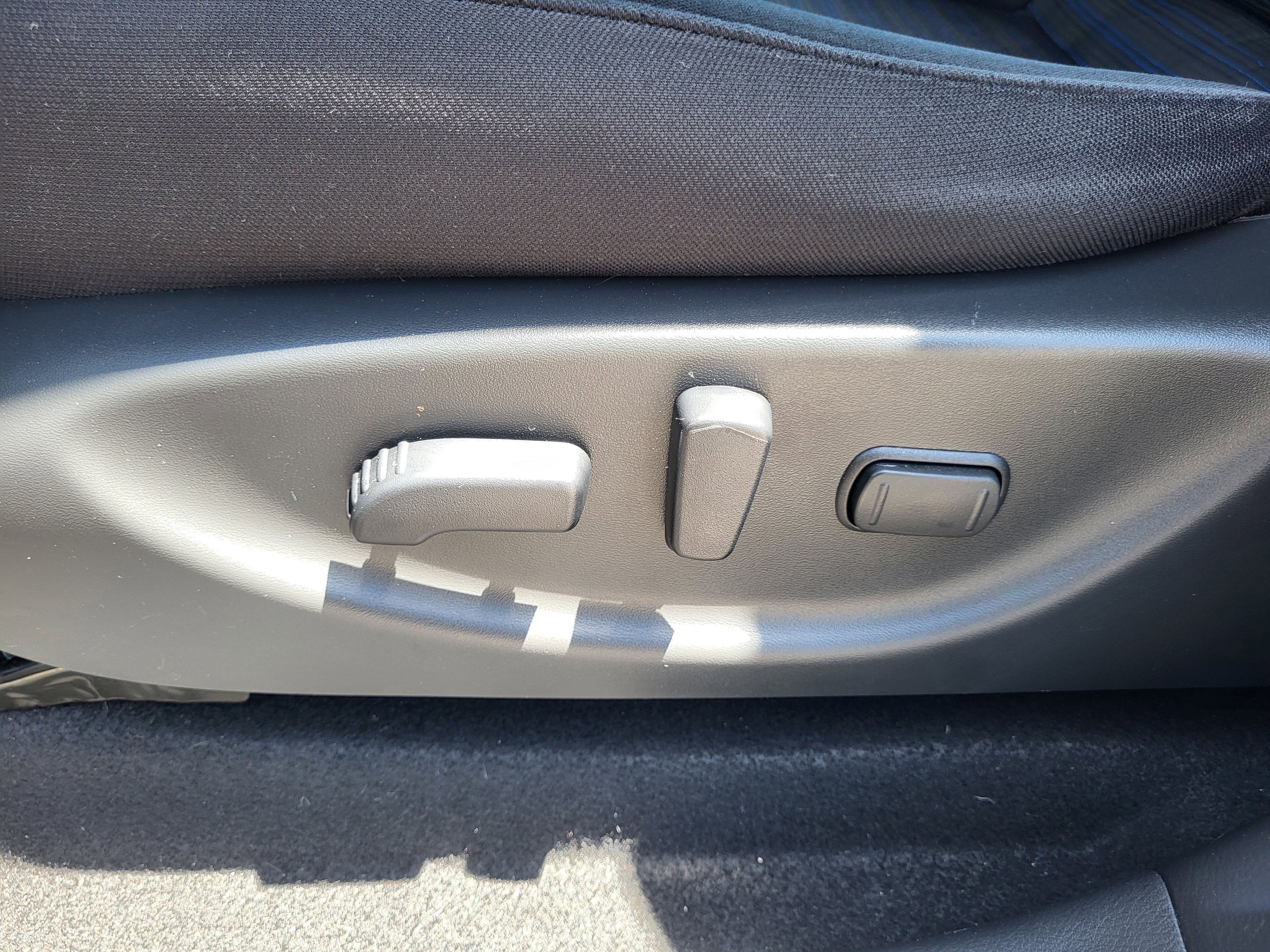 2022 Nissan Leaf SV Plus