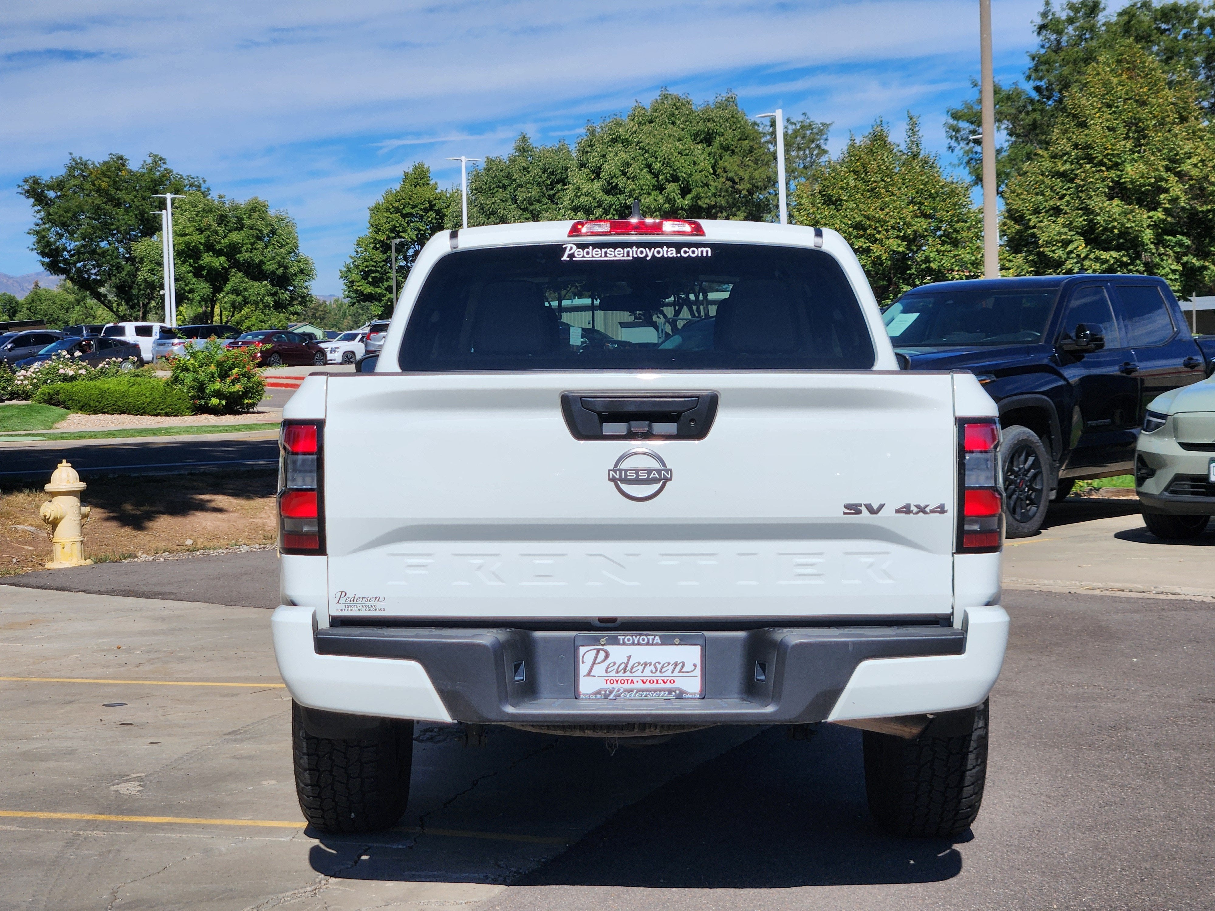 2022 Nissan Frontier SV