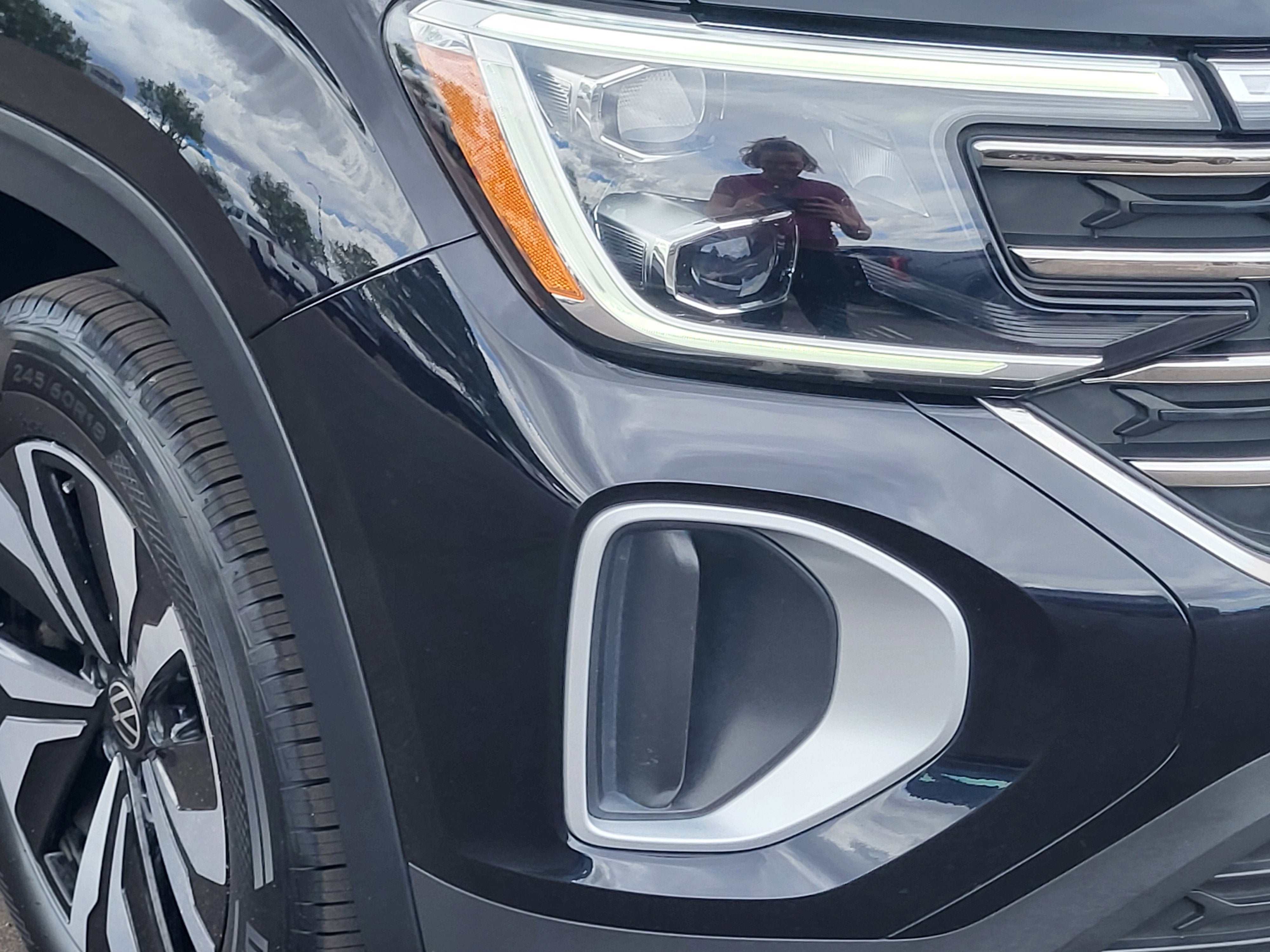 2024 Volkswagen Atlas 2.0T SE