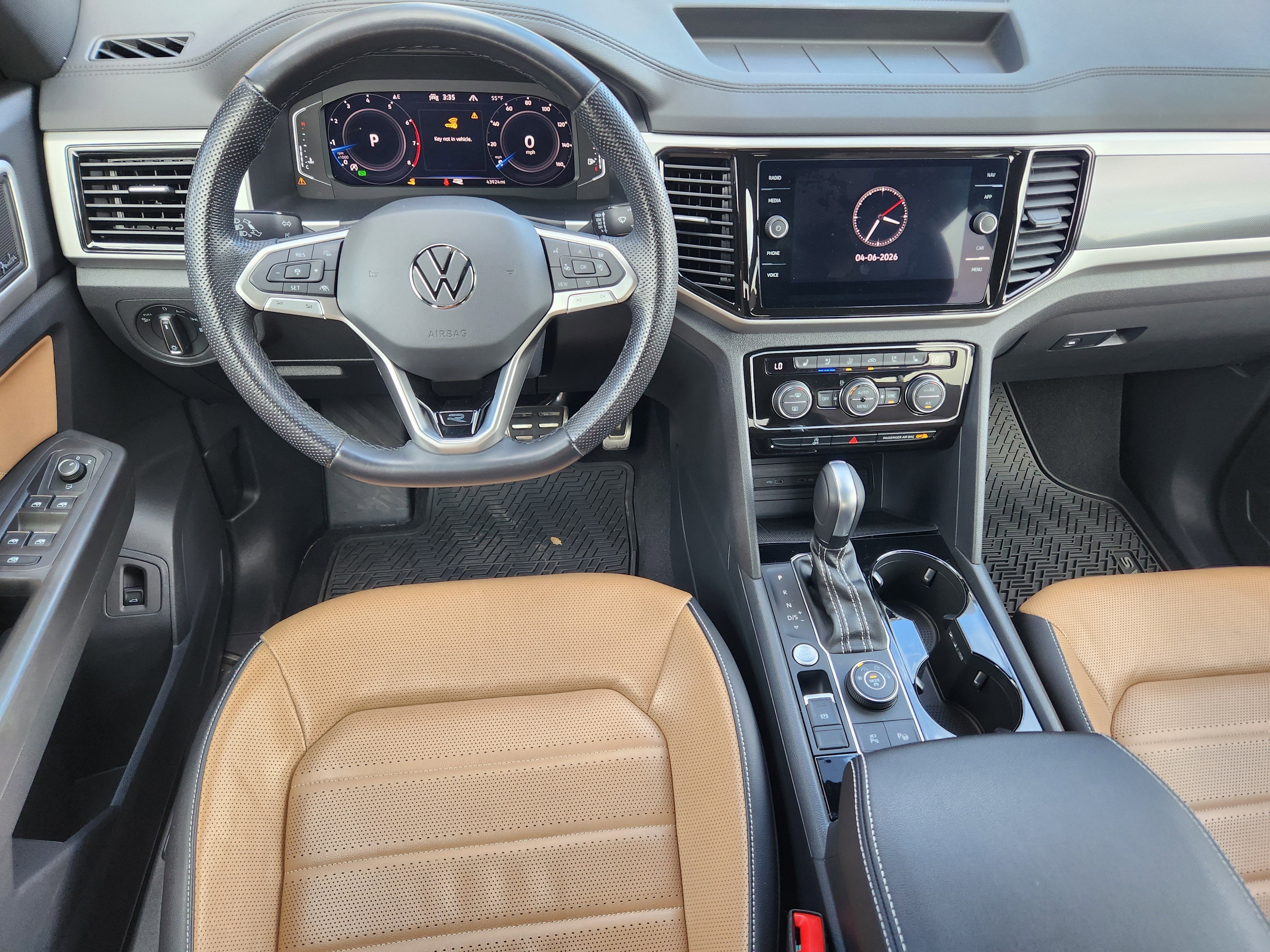 2023 Volkswagen Atlas Cross Sport 3.6L V6 SEL Premium R-Line
