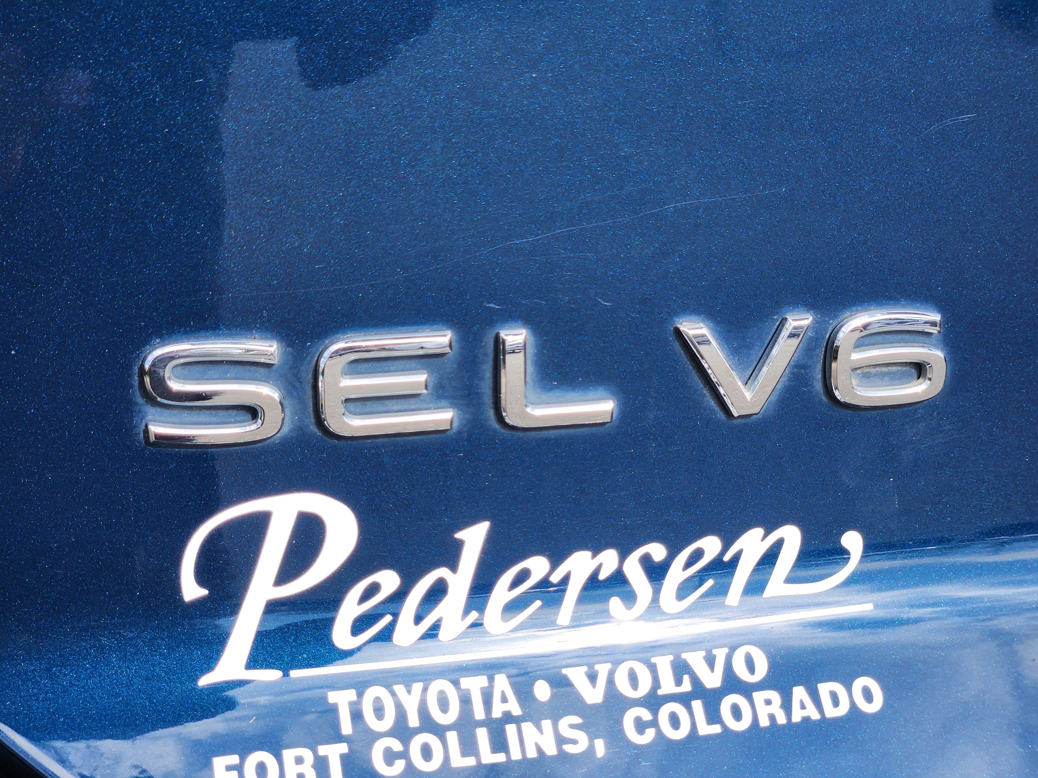 2023 Volkswagen Atlas Cross Sport 3.6L V6 SEL Premium R-Line