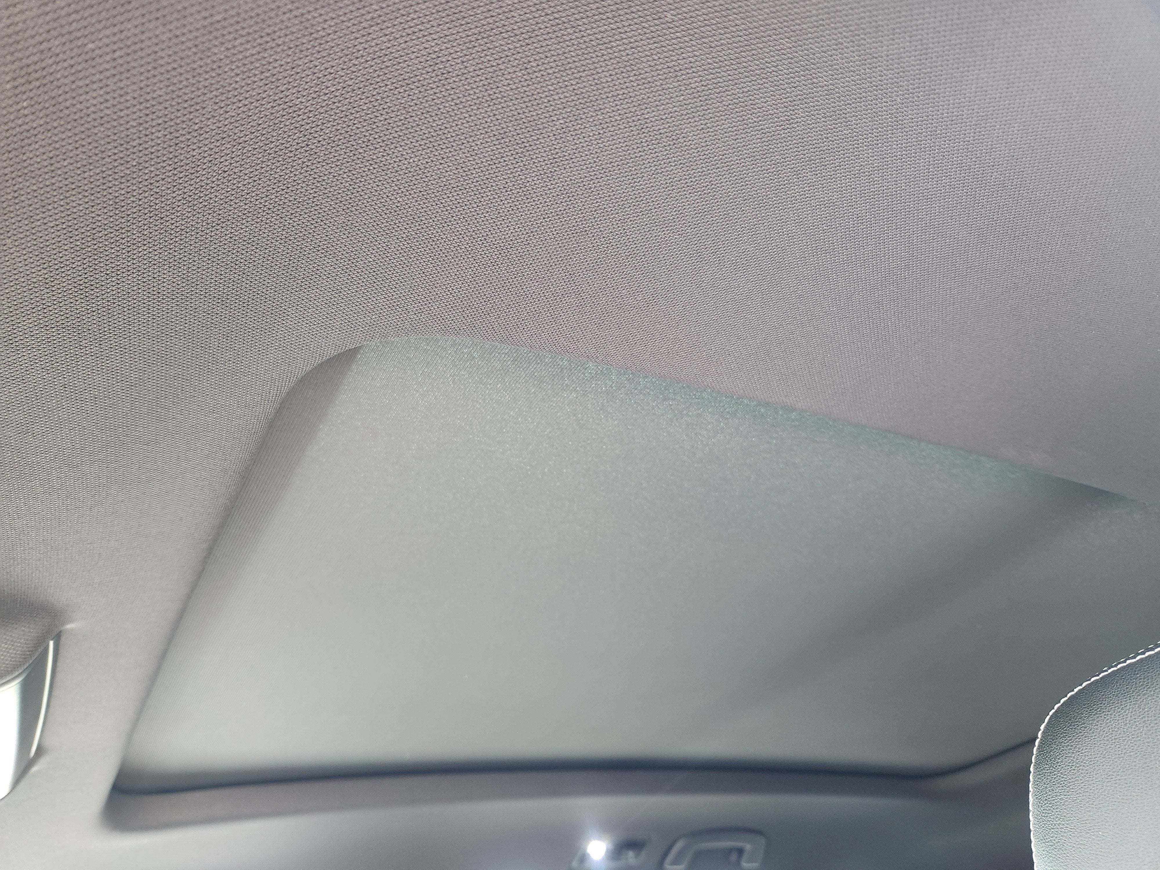 2023 Volkswagen Atlas Cross Sport 3.6L V6 SEL Premium R-Line