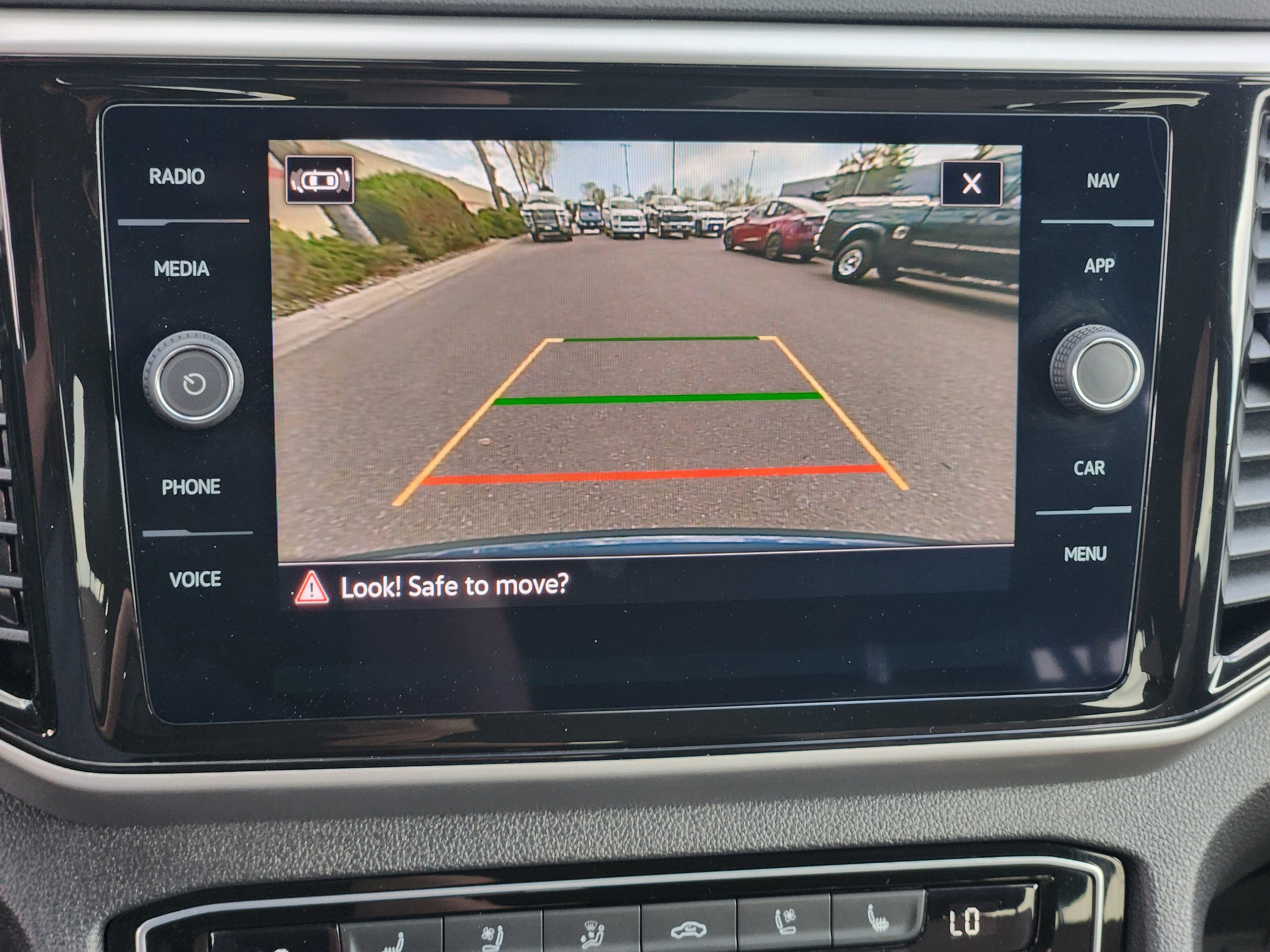 2023 Volkswagen Atlas Cross Sport 3.6L V6 SEL Premium R-Line