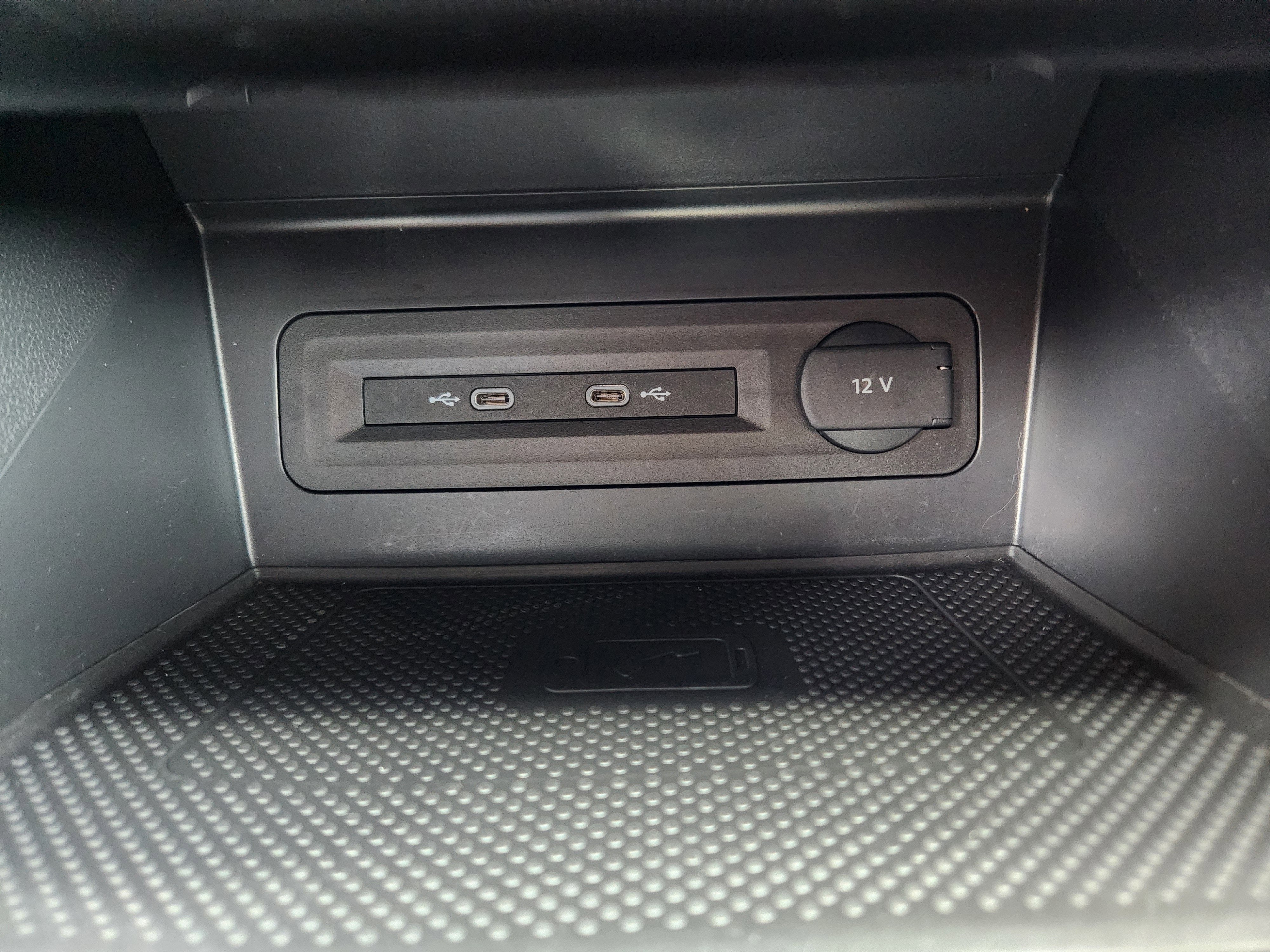 2023 Volkswagen Atlas Cross Sport 3.6L V6 SEL Premium R-Line