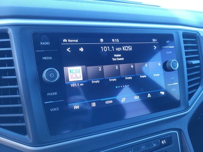 2021 Volkswagen Atlas Cross Sport 3.6L V6 SE w/Technology R-Line