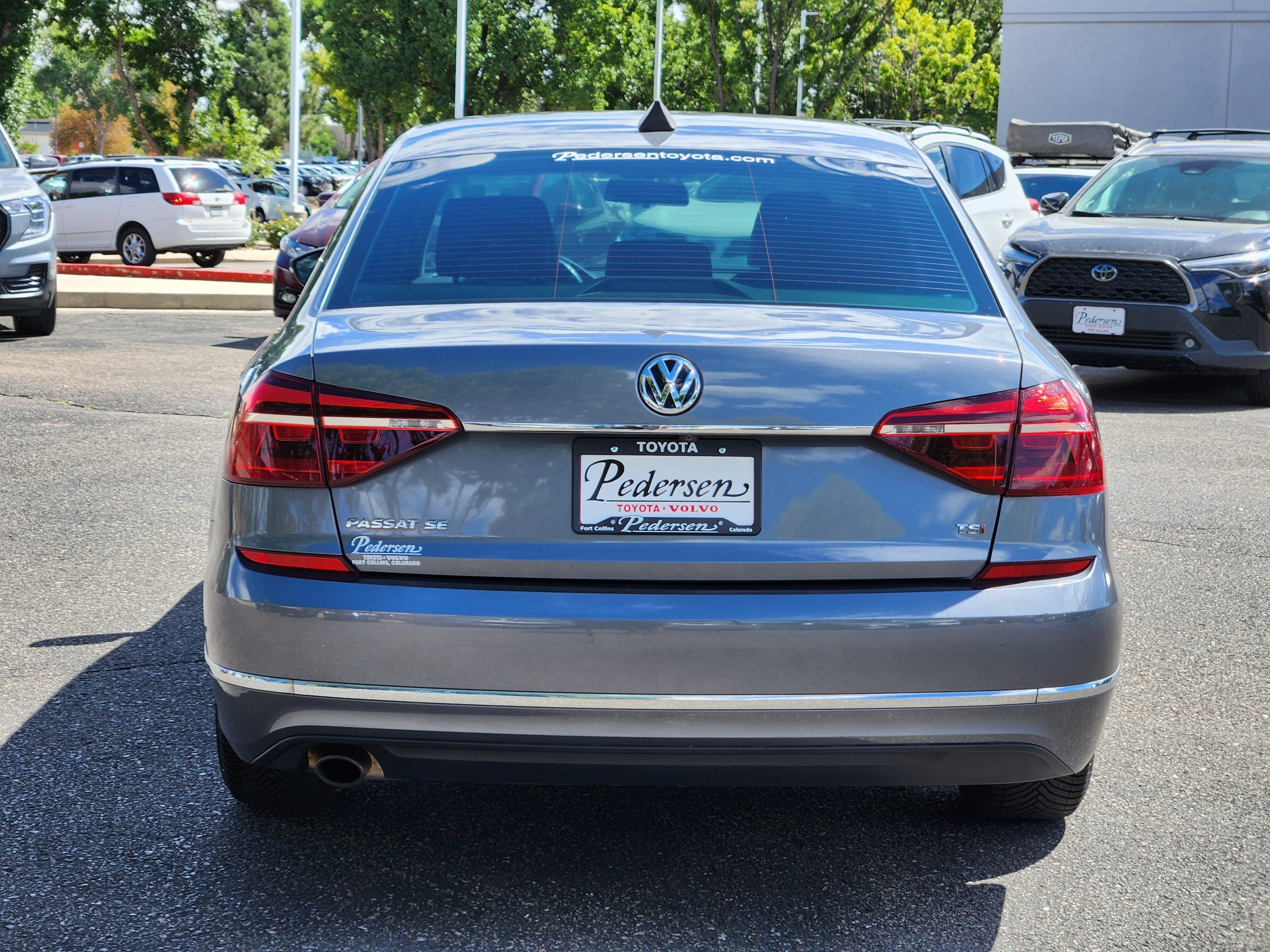 2017 Volkswagen Passat 1.8T SE