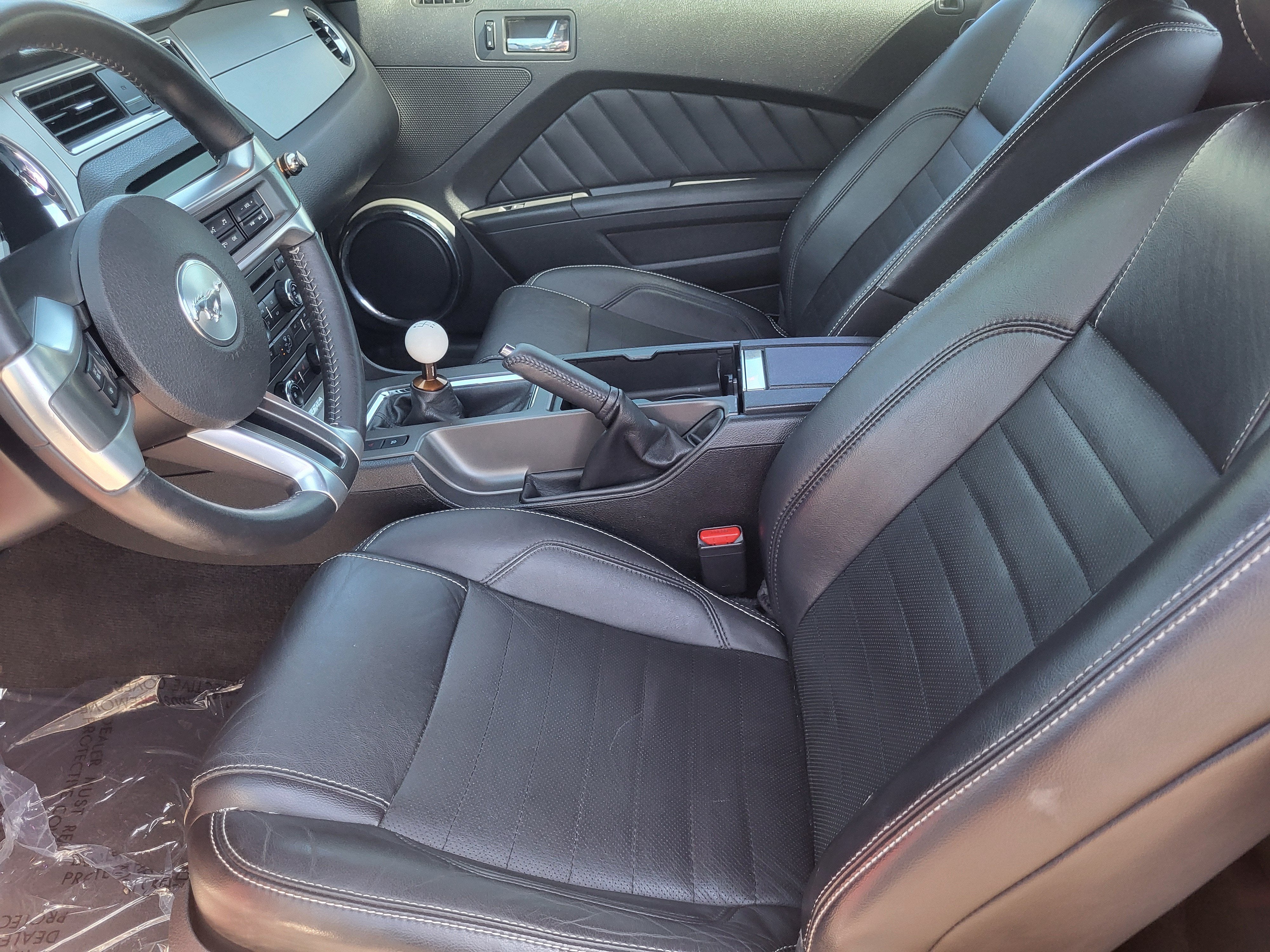 2013 Ford Mustang V6 Premium