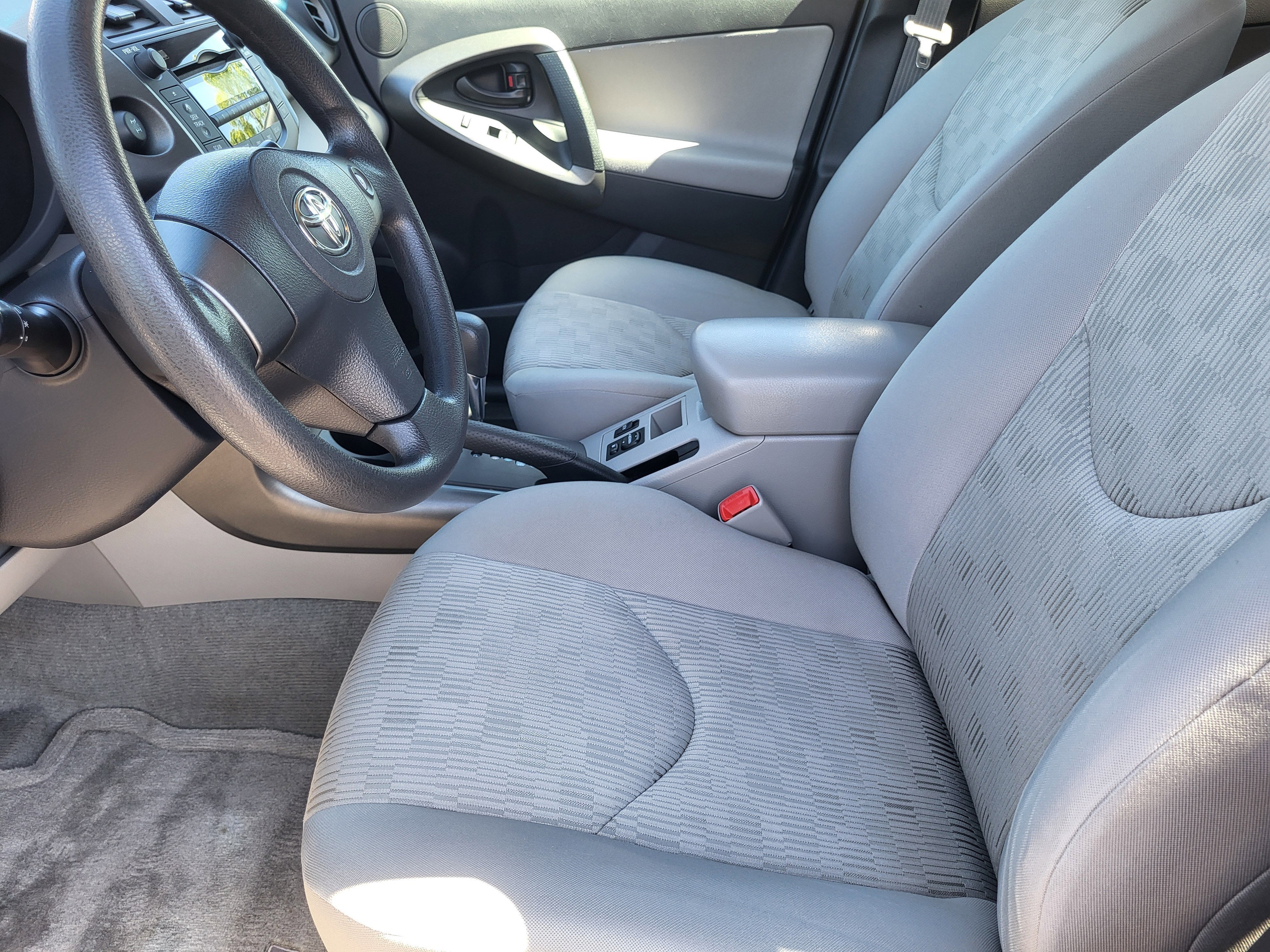 2011 Toyota RAV4 Base