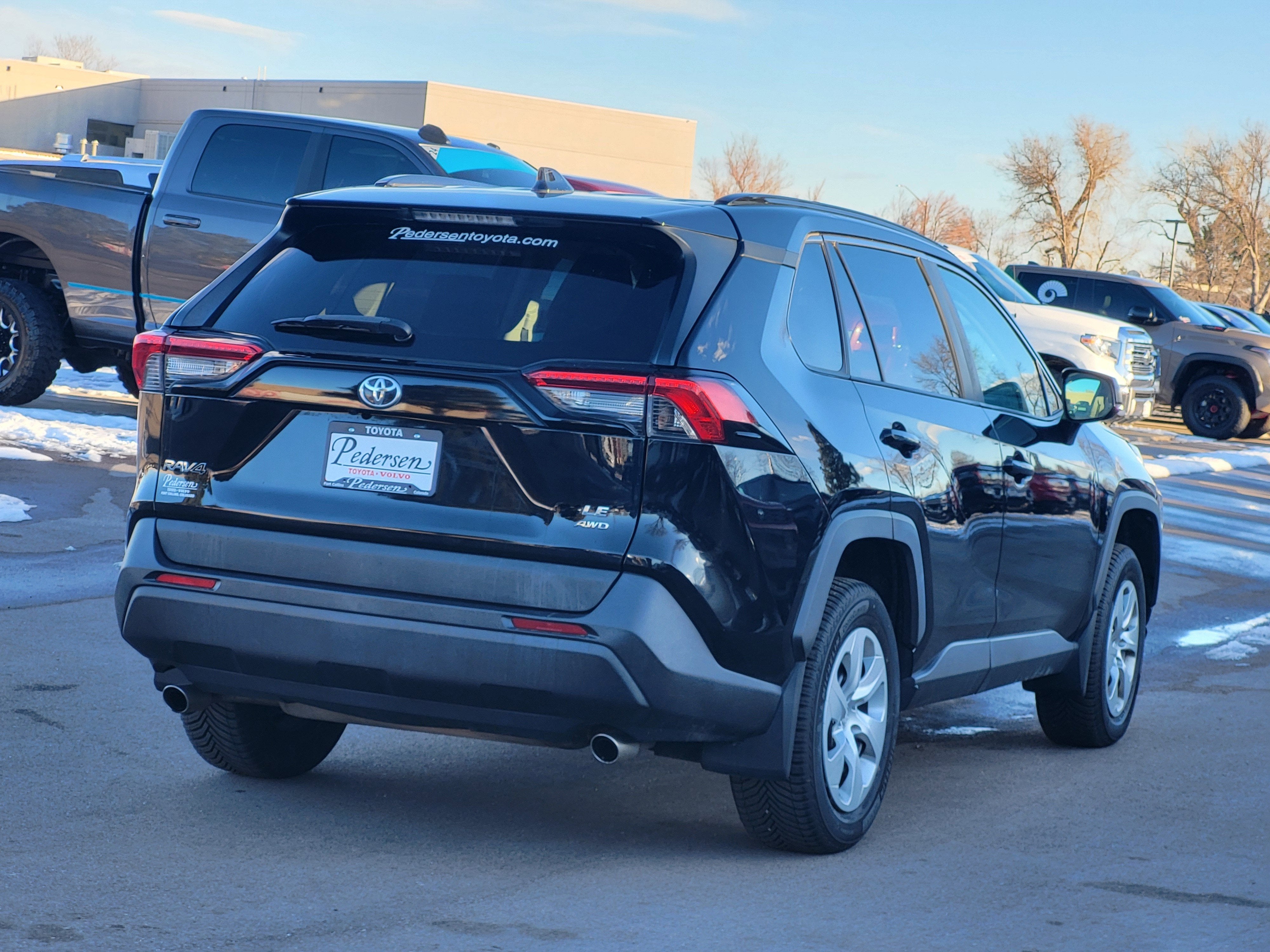 2019 Toyota RAV4 LE