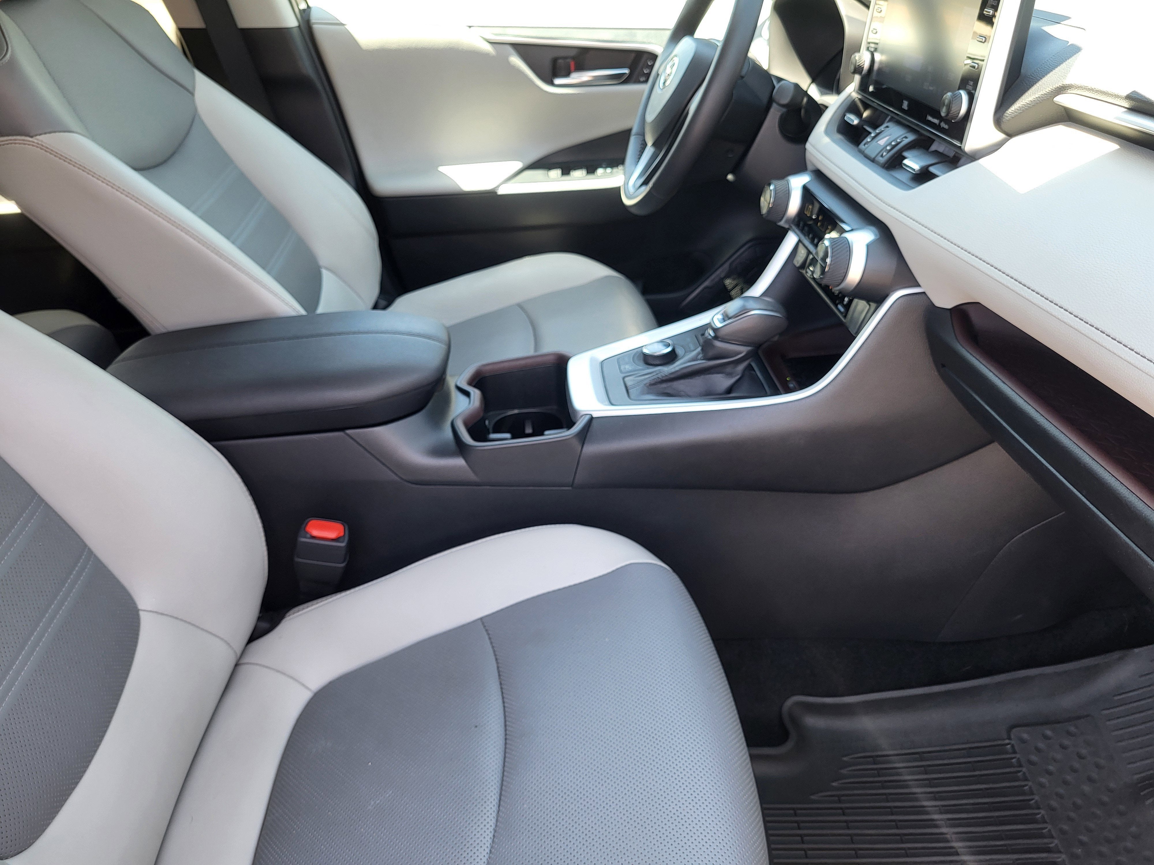 2022 Toyota RAV4 Limited