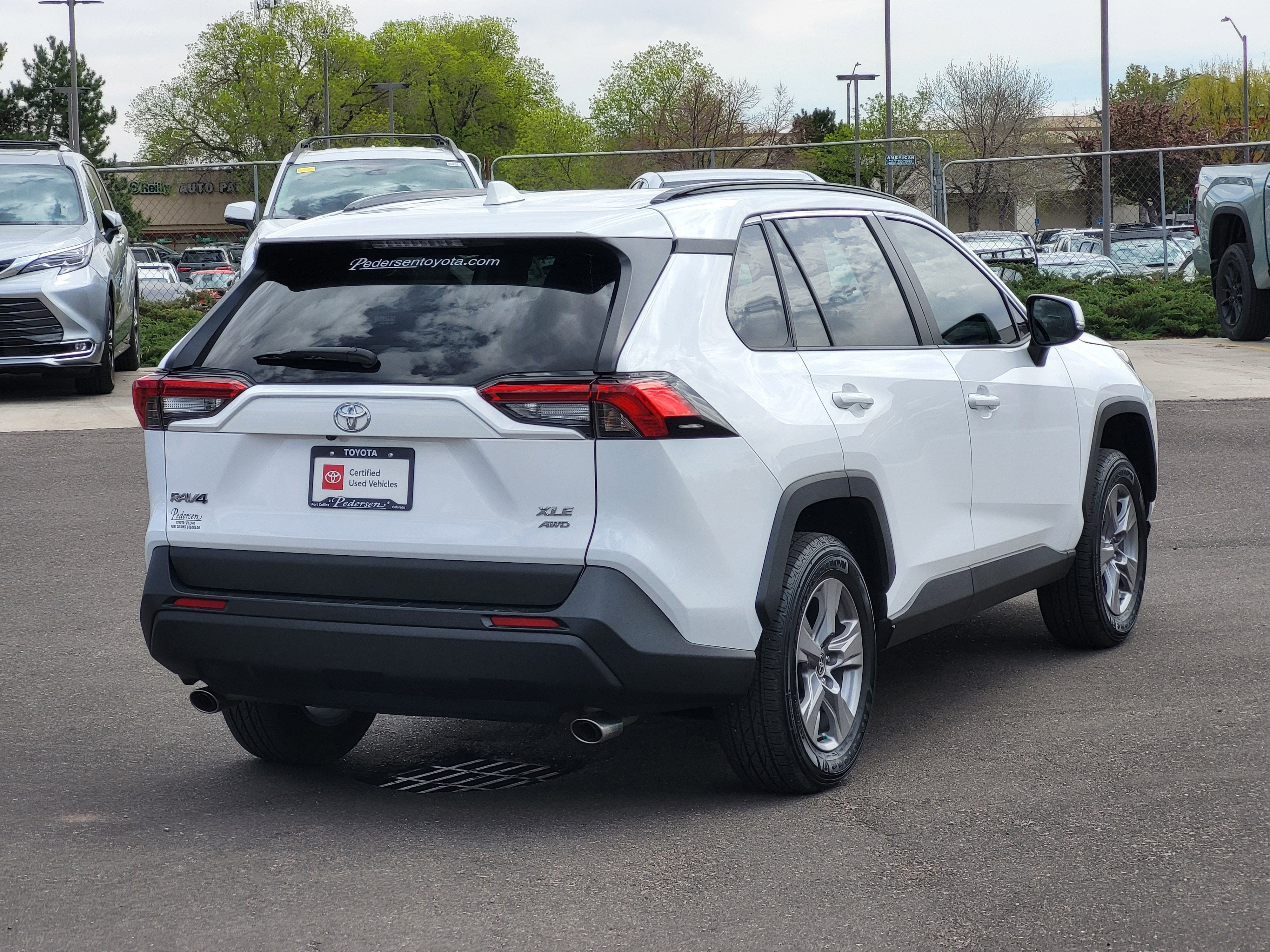 2024 Toyota RAV4 XLE