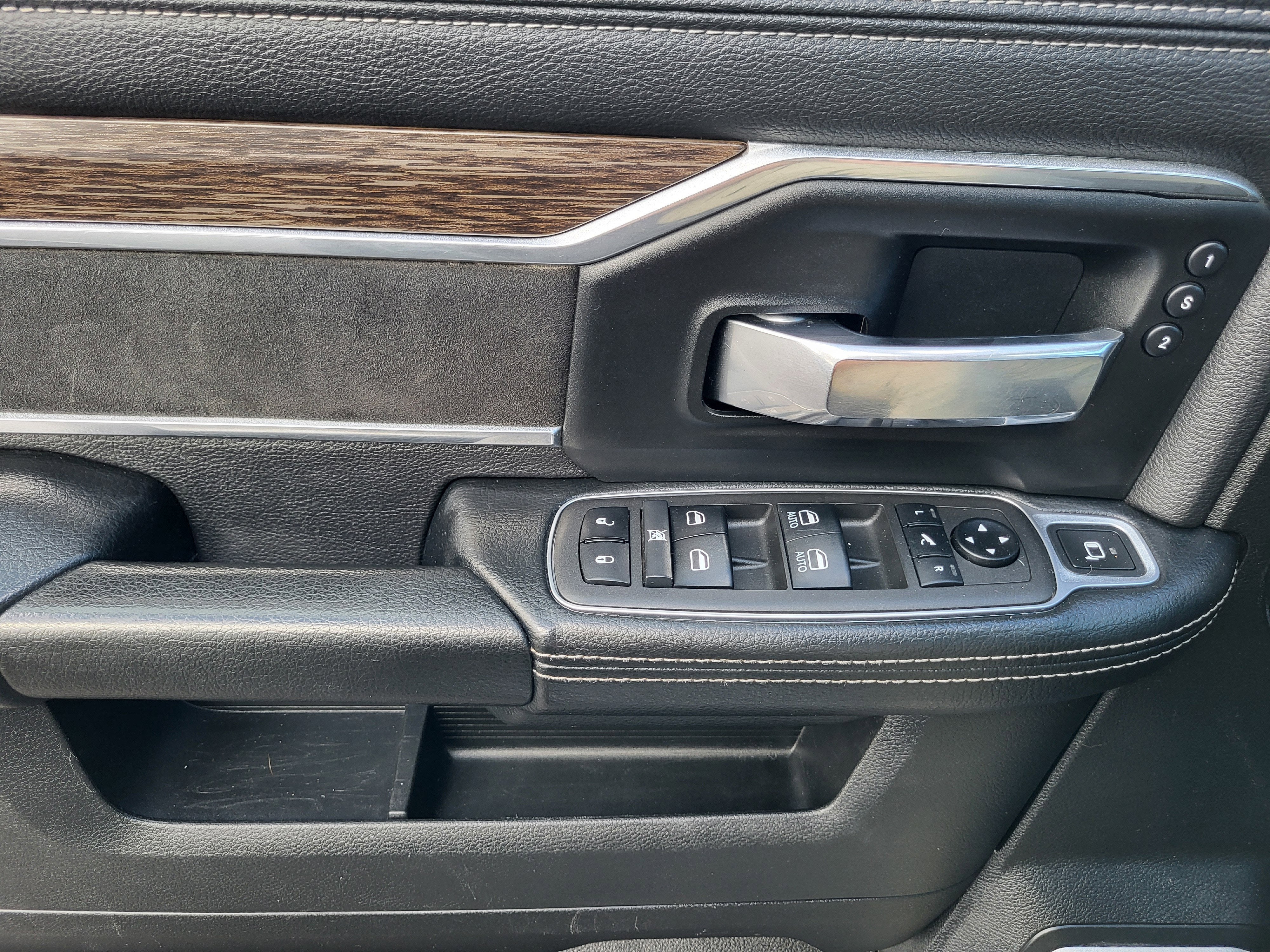 2021 RAM 3500 Laramie