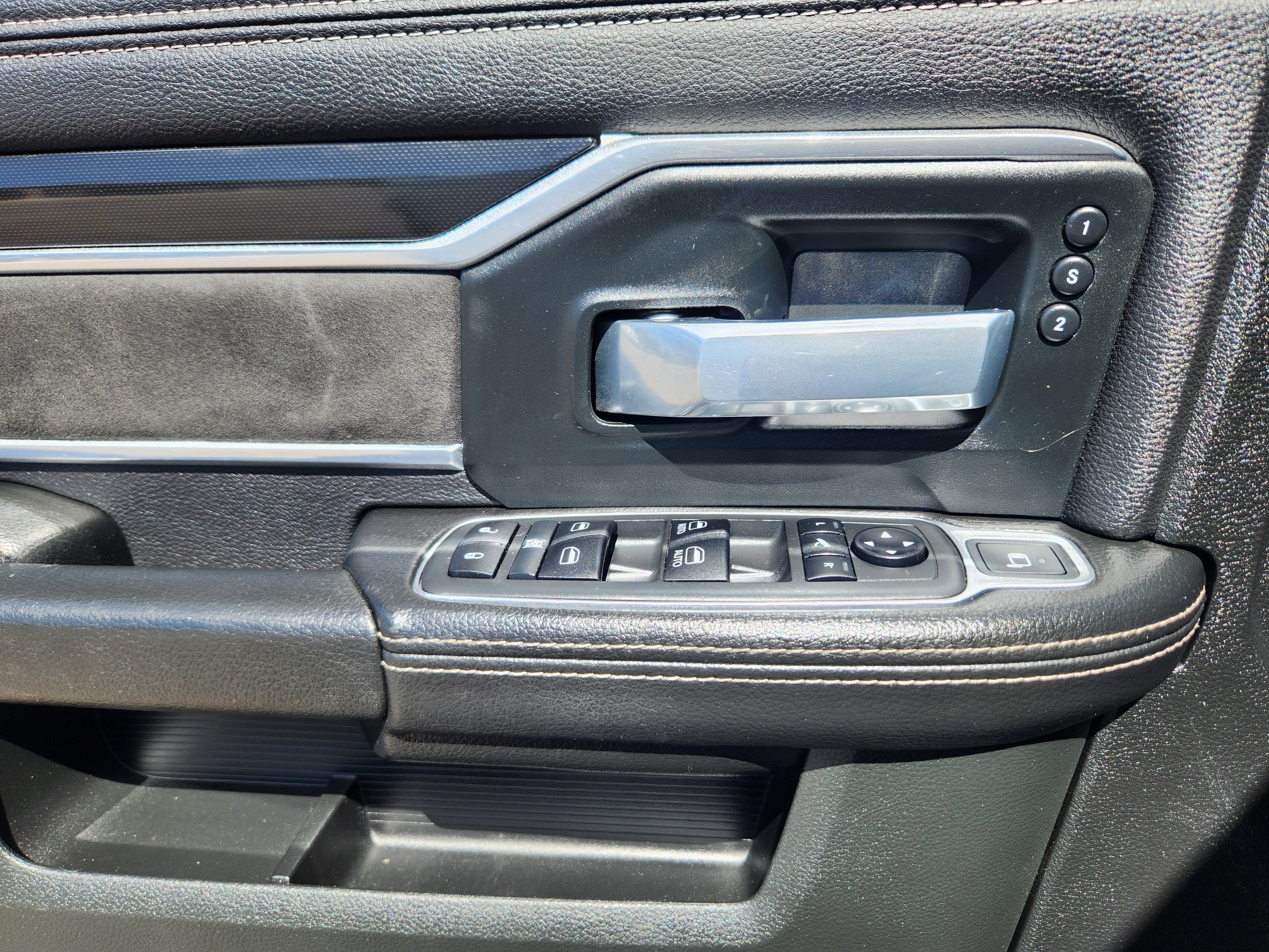 2020 RAM 2500 Laramie