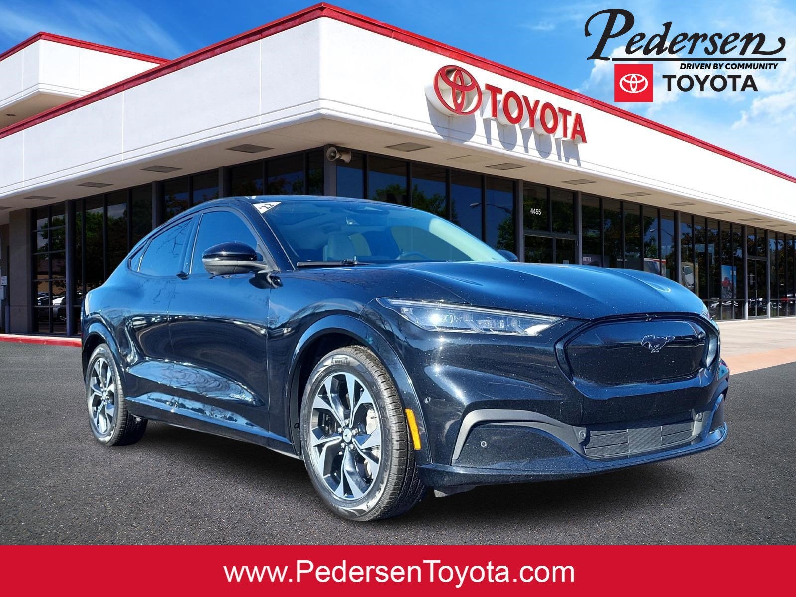 2022 Ford Mustang Mach-E Premium