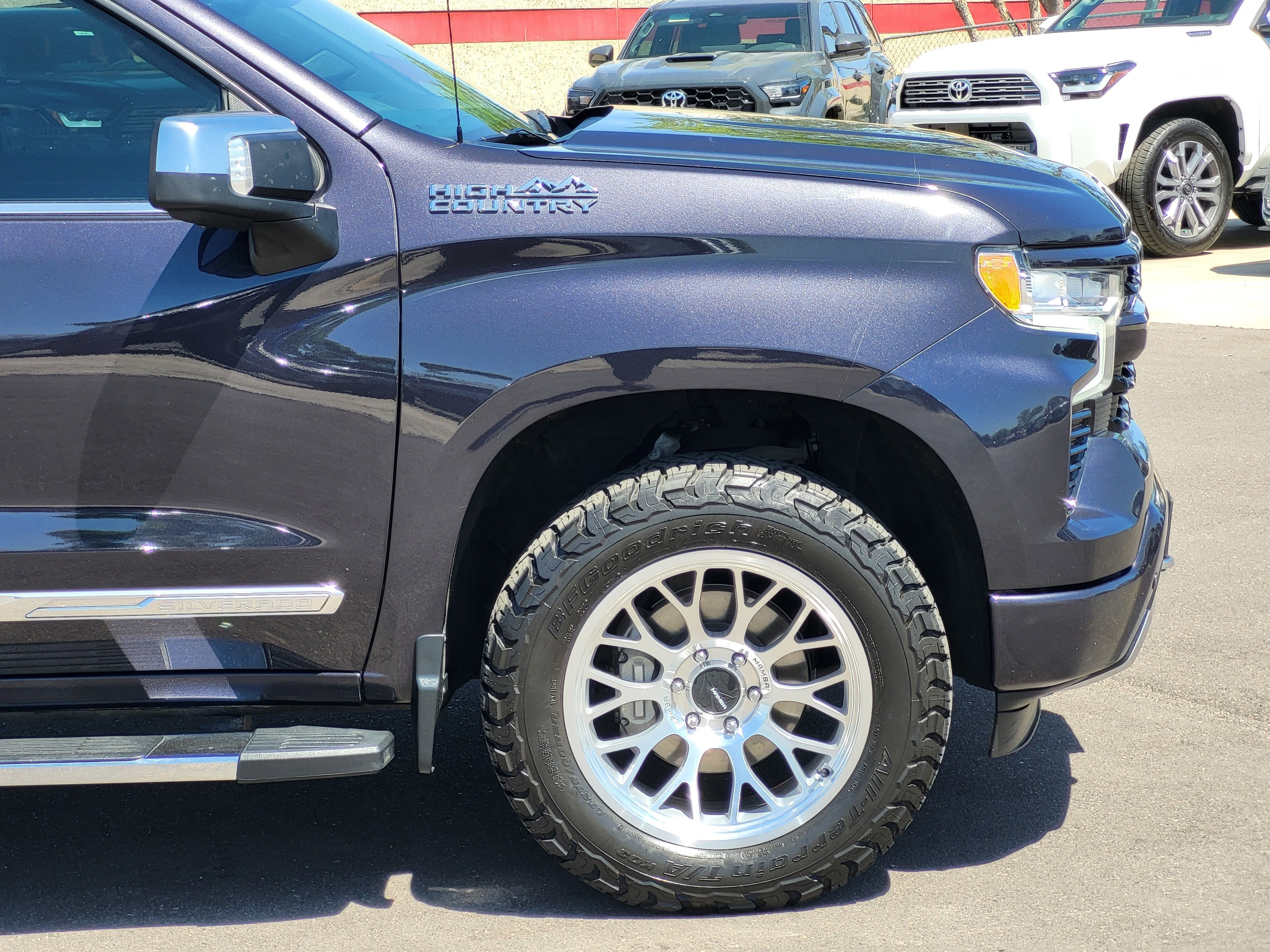 2023 Chevrolet Silverado 1500 High Country