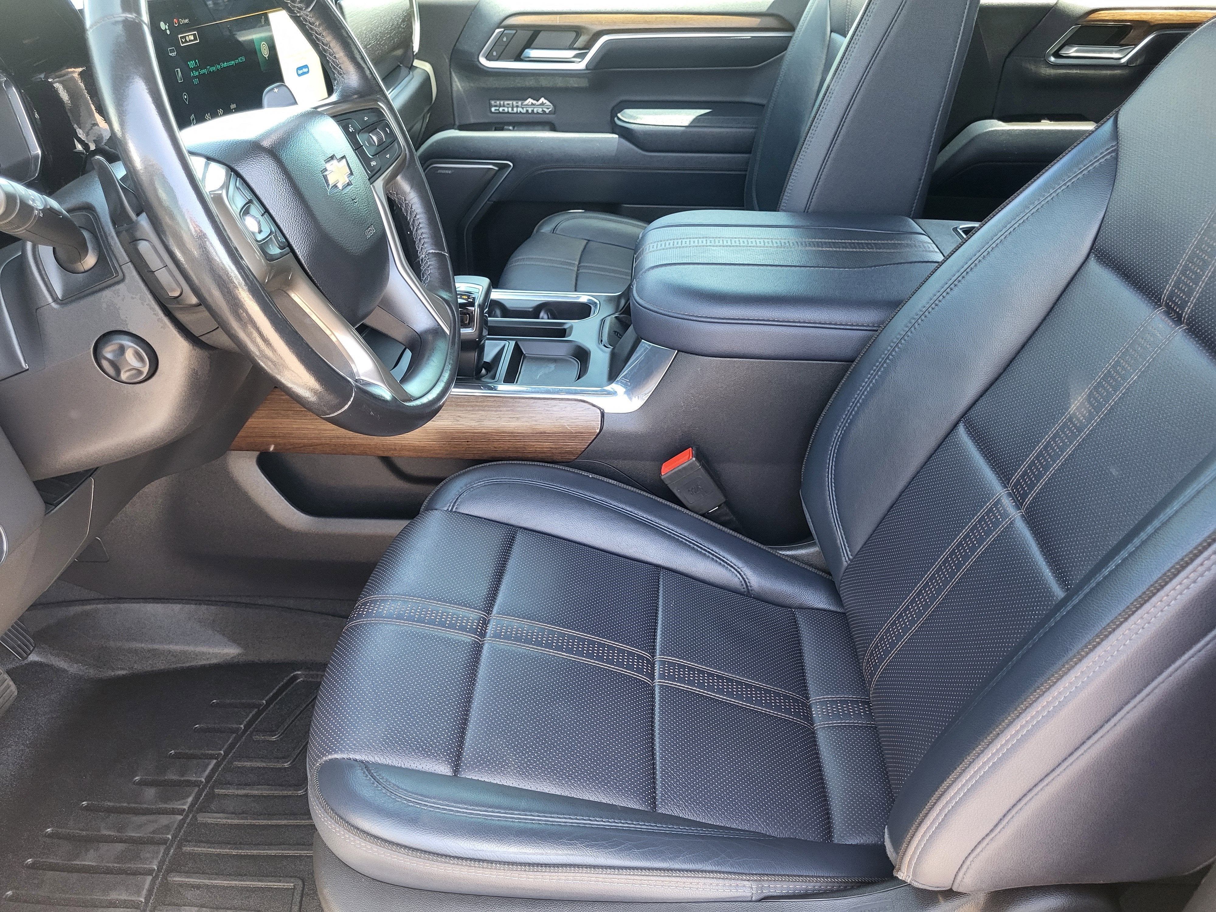 2023 Chevrolet Silverado 1500 High Country
