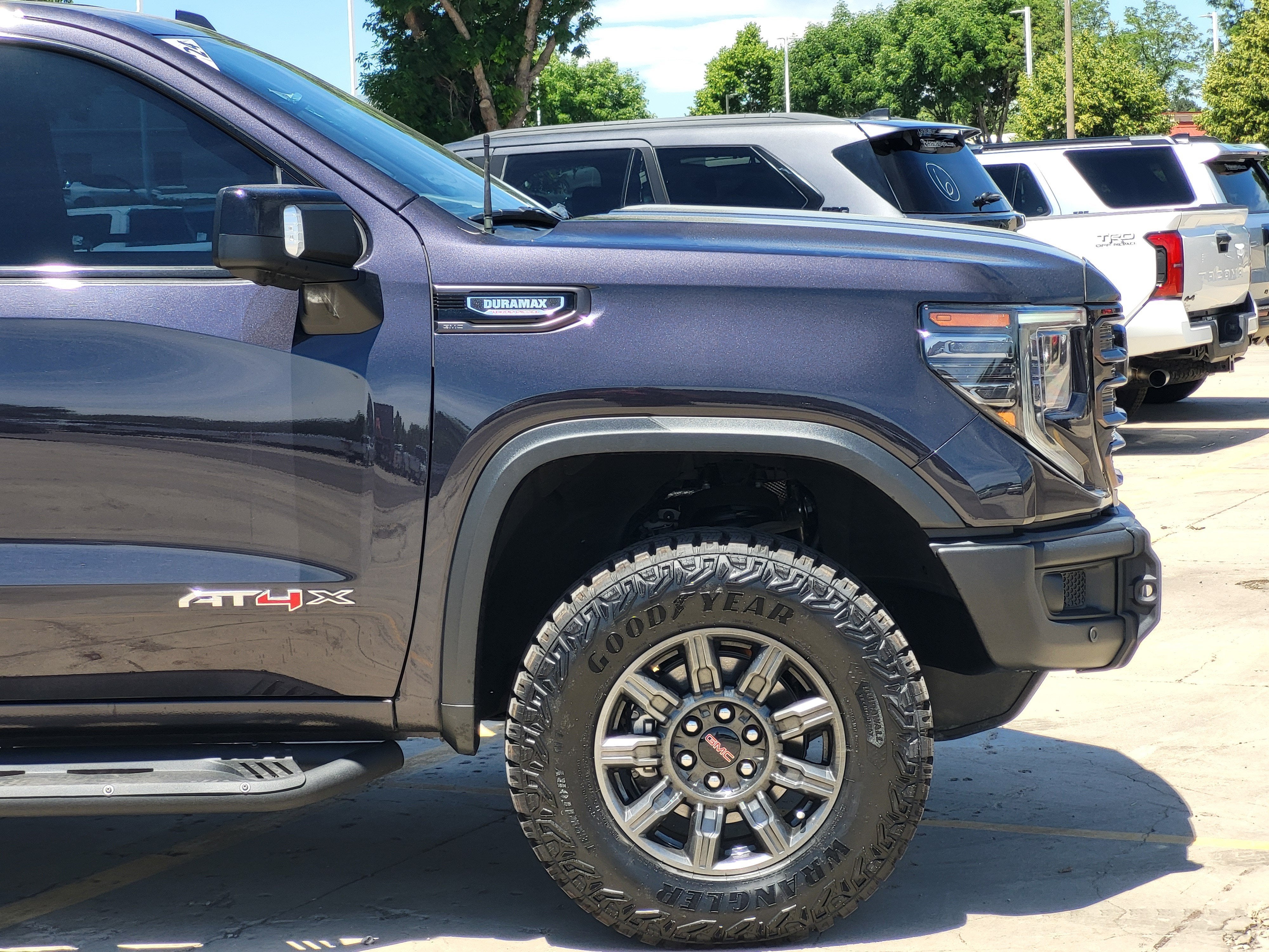 2024 GMC Sierra 1500 AT4X