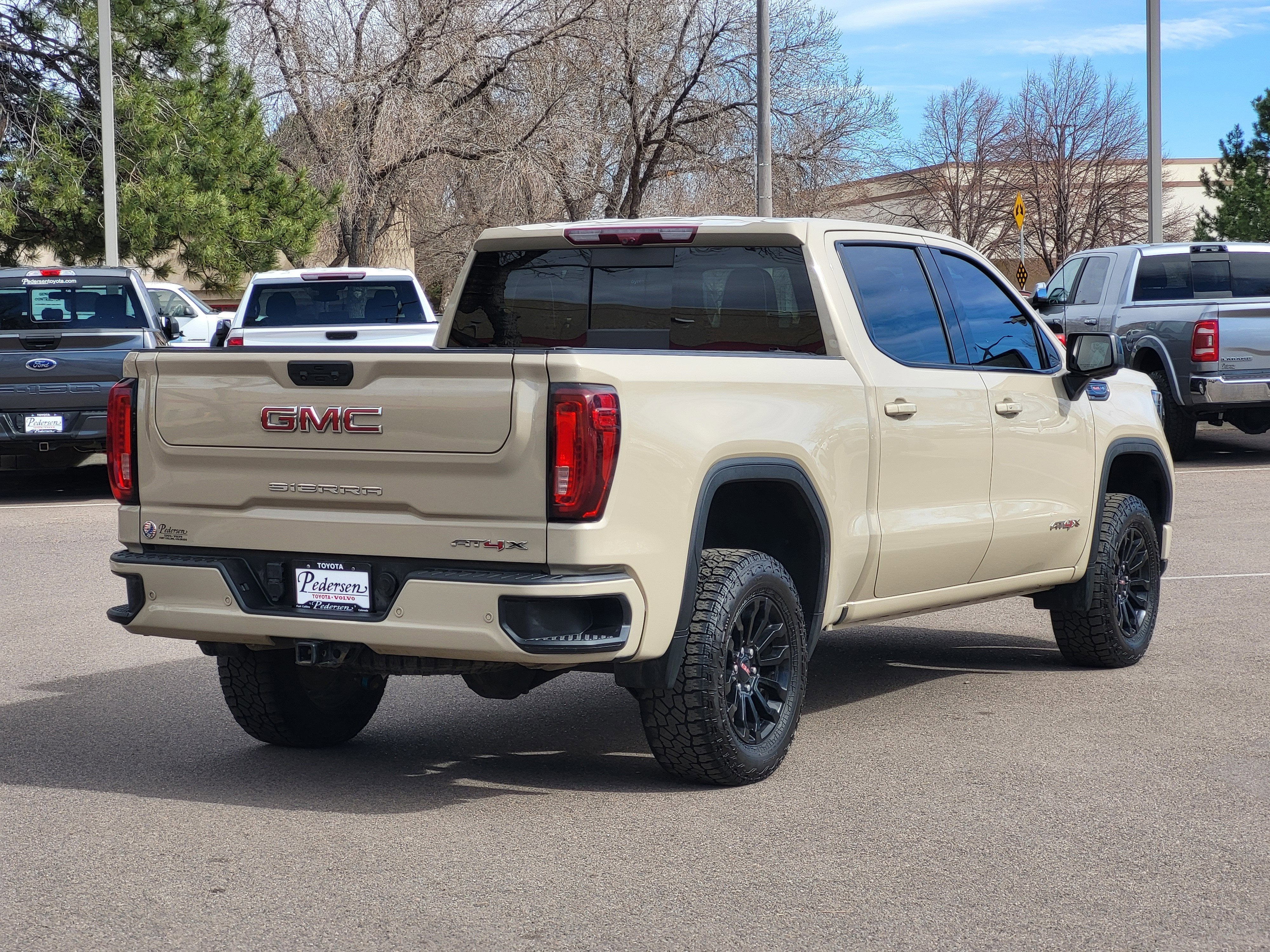 2023 GMC Sierra 1500 AT4X