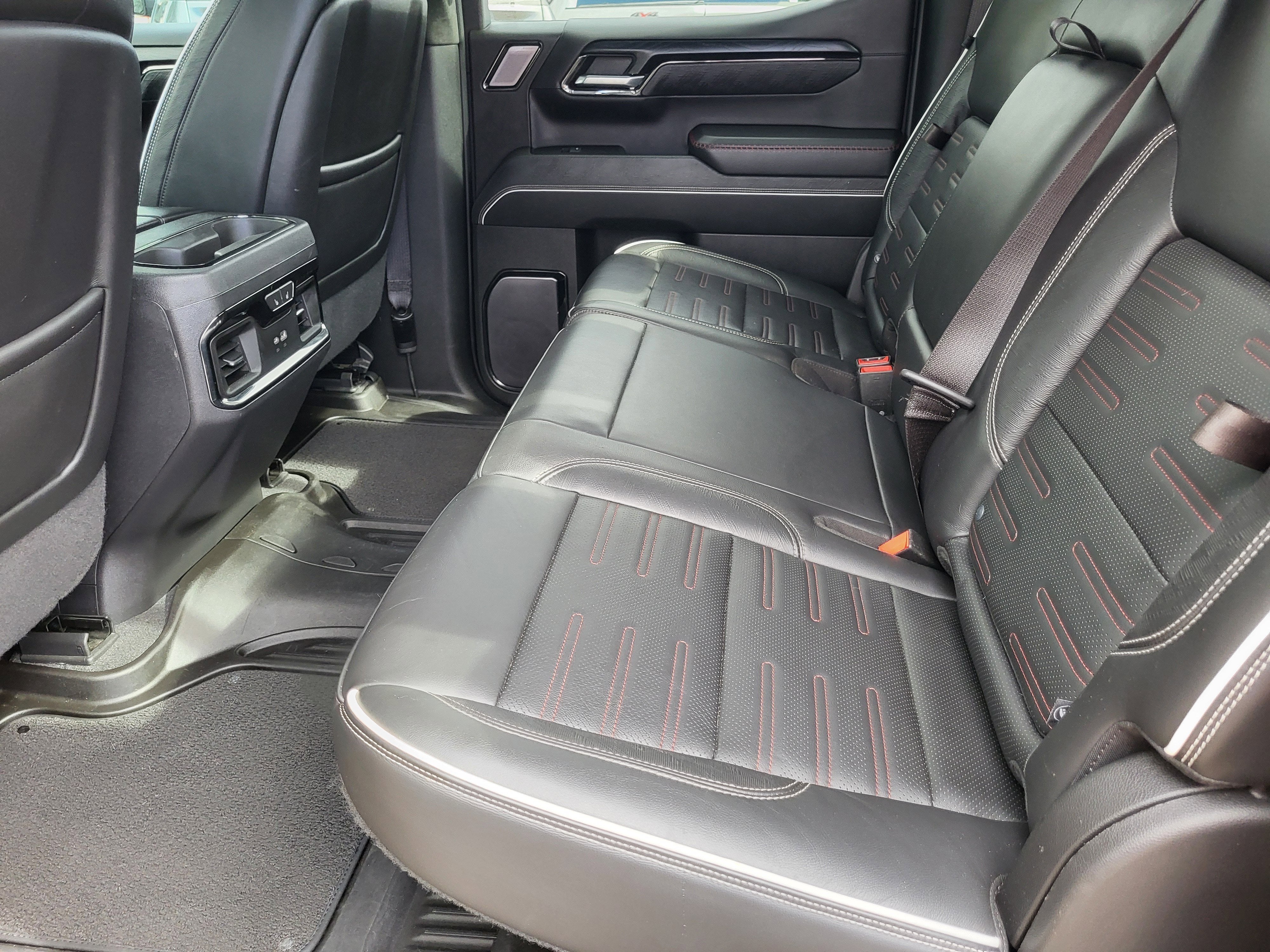 2023 GMC Sierra 1500 AT4X