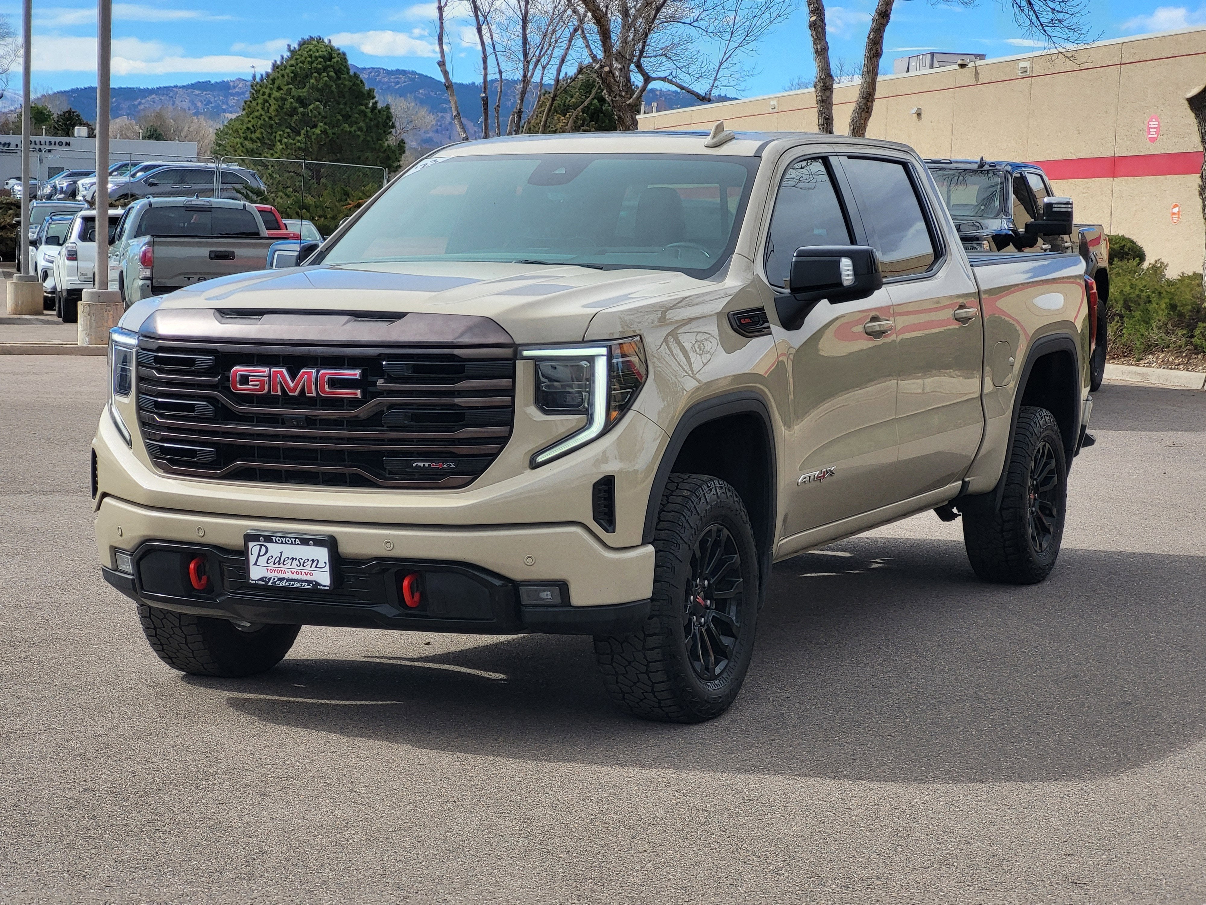 2023 GMC Sierra 1500 AT4X