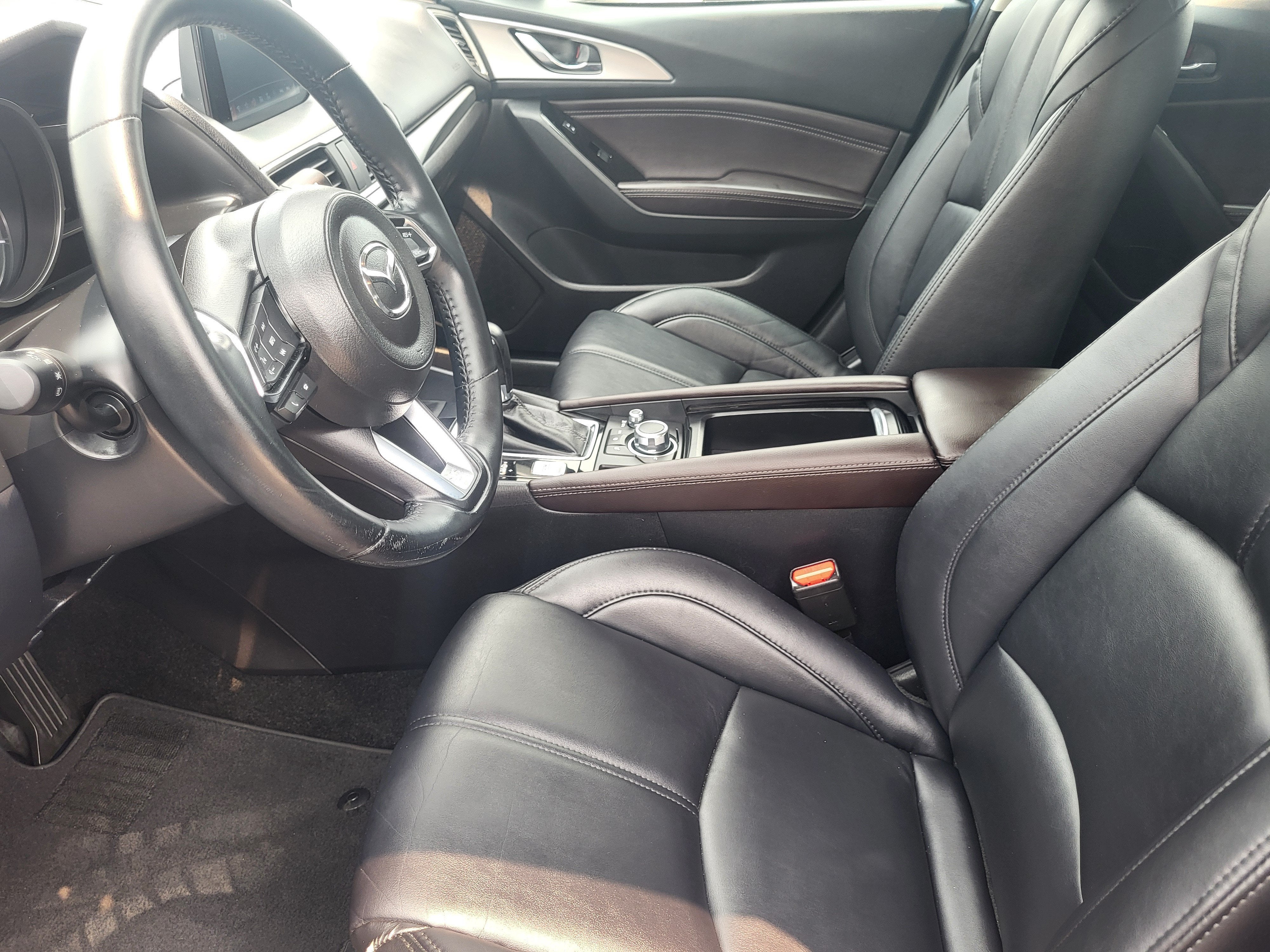 2018 Mazda Mazda3 Touring