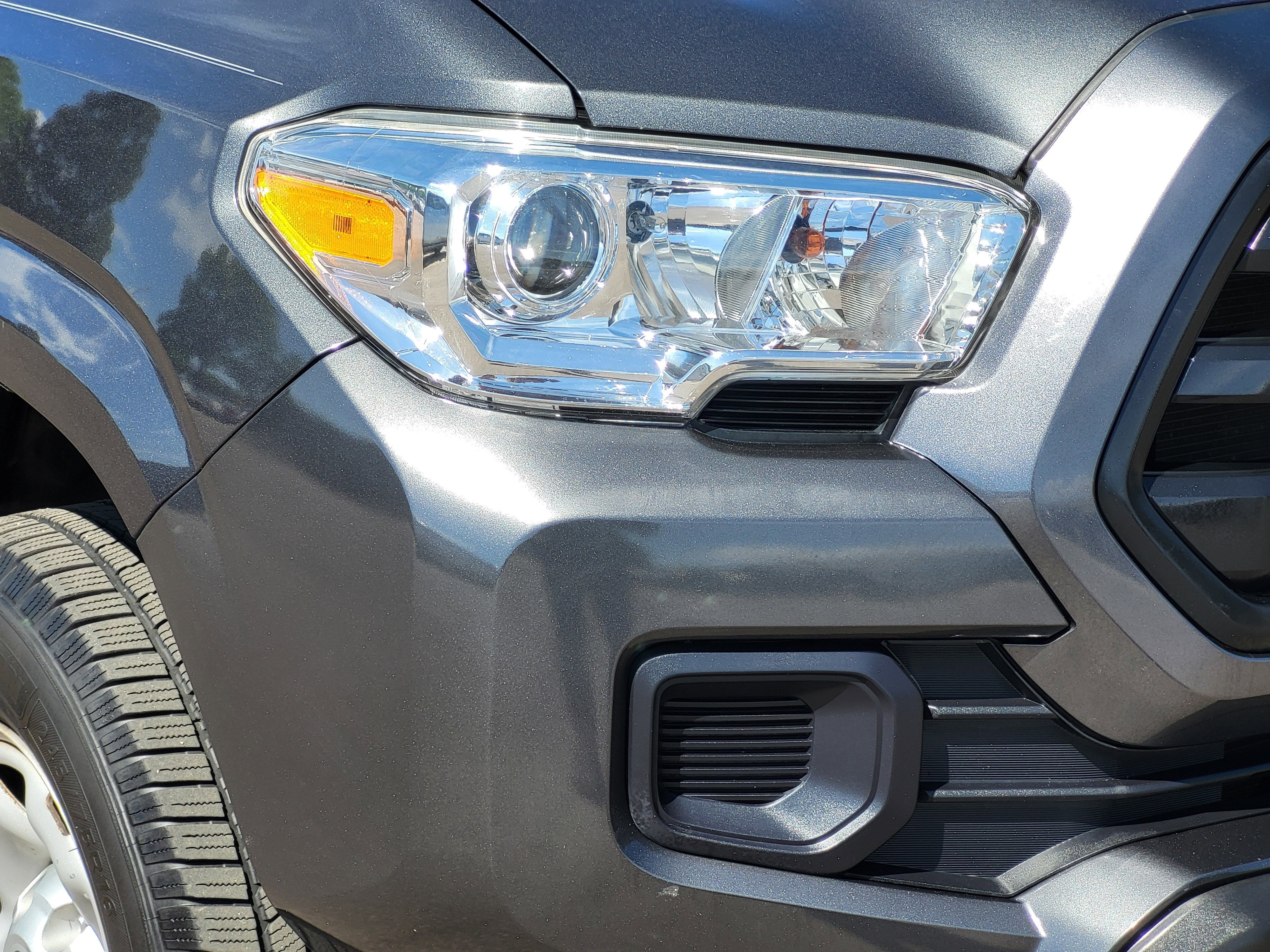 2019 Toyota Tacoma SR