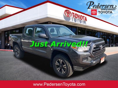 2016 Toyota Tacoma SR