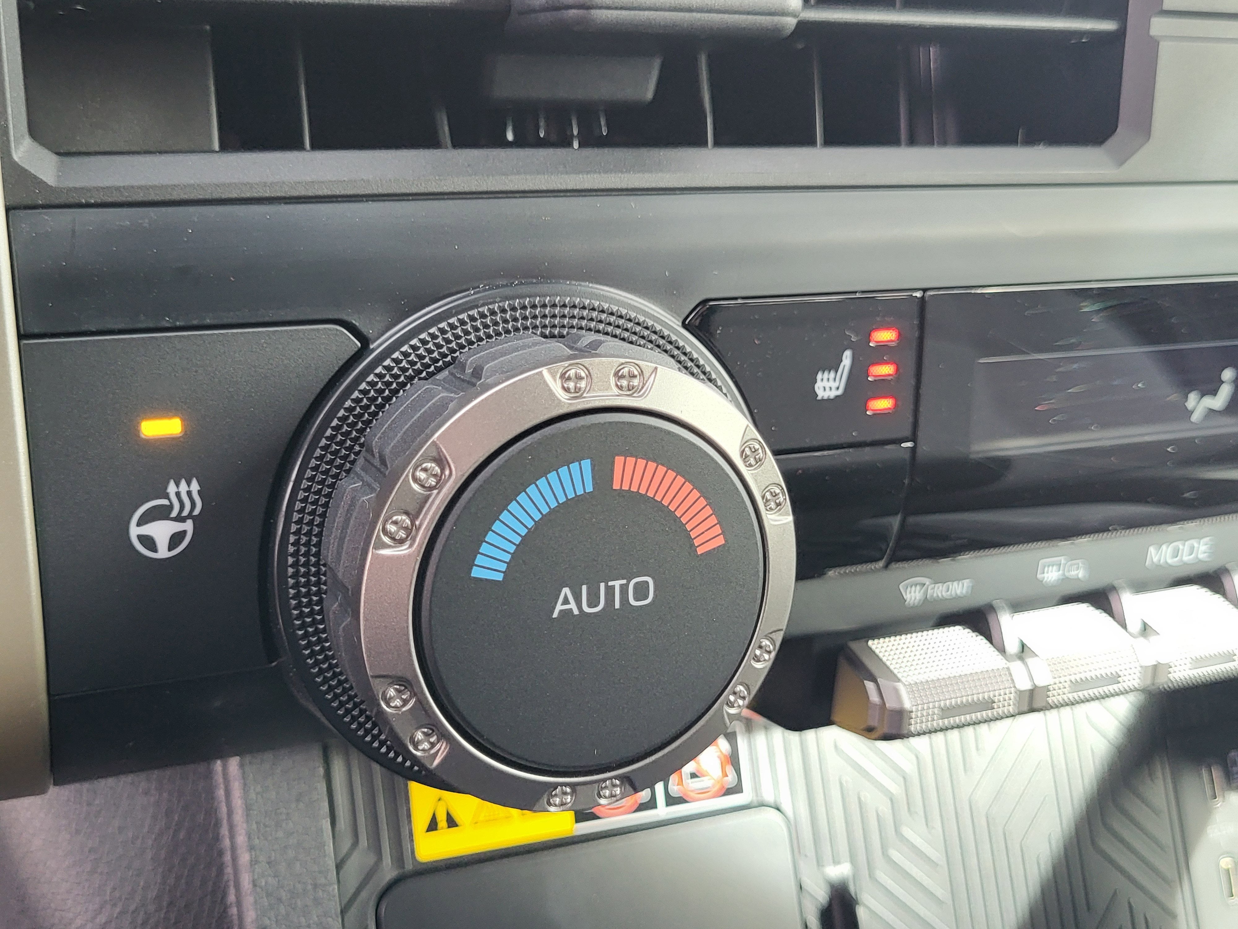 2025 Toyota Tacoma 4WD SR5