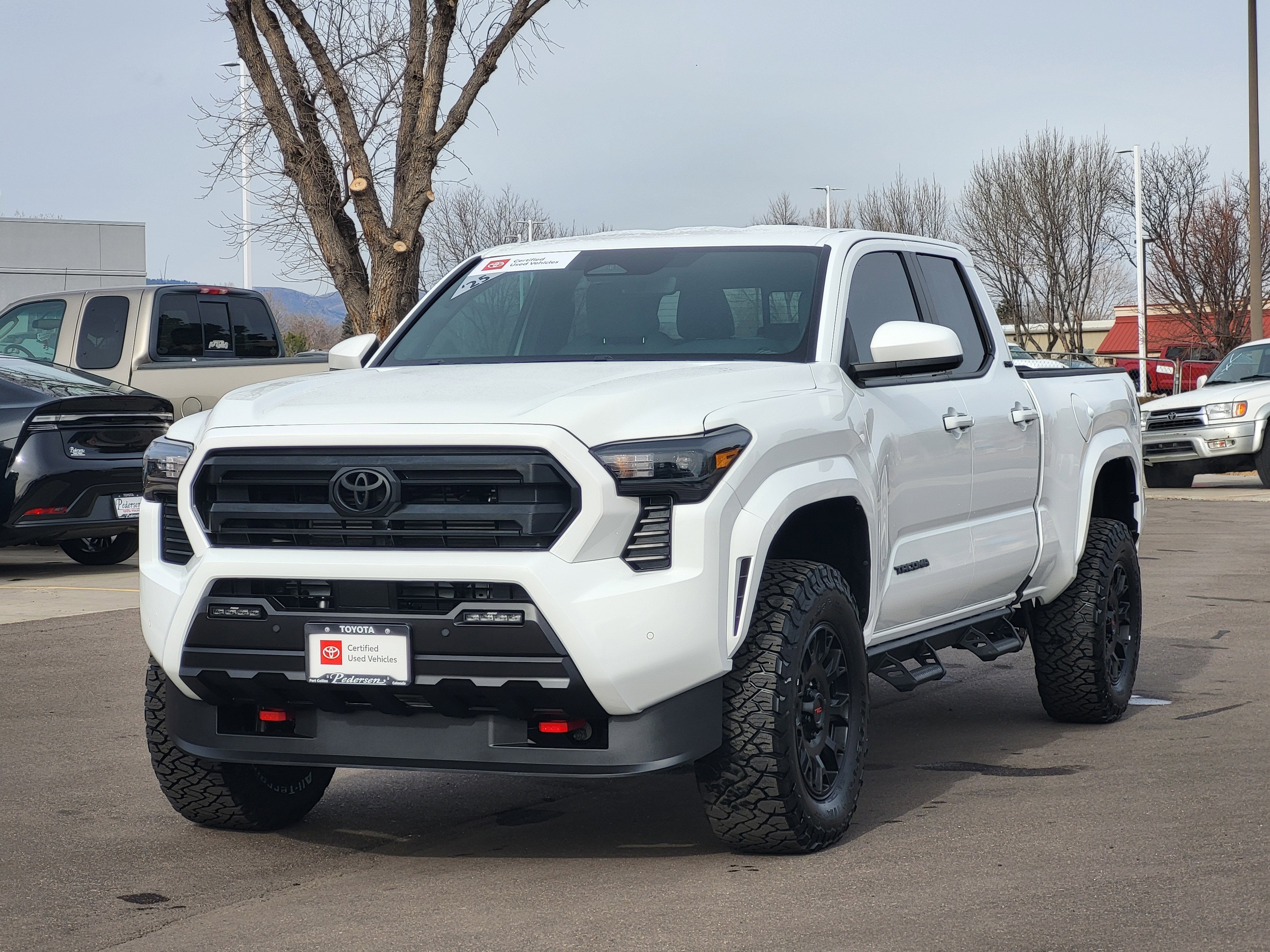 2025 Toyota Tacoma 4WD SR5