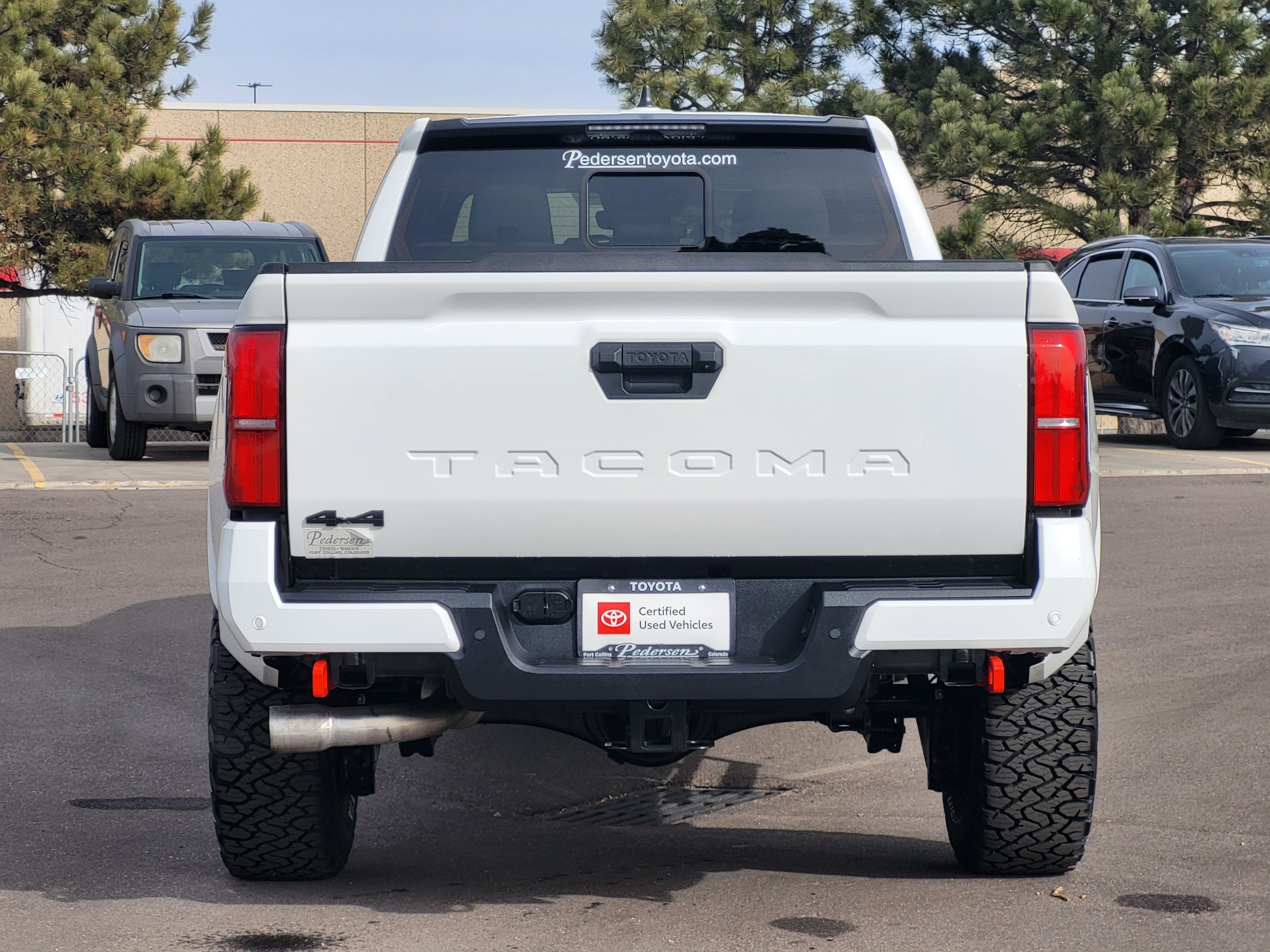 2025 Toyota Tacoma 4WD SR5