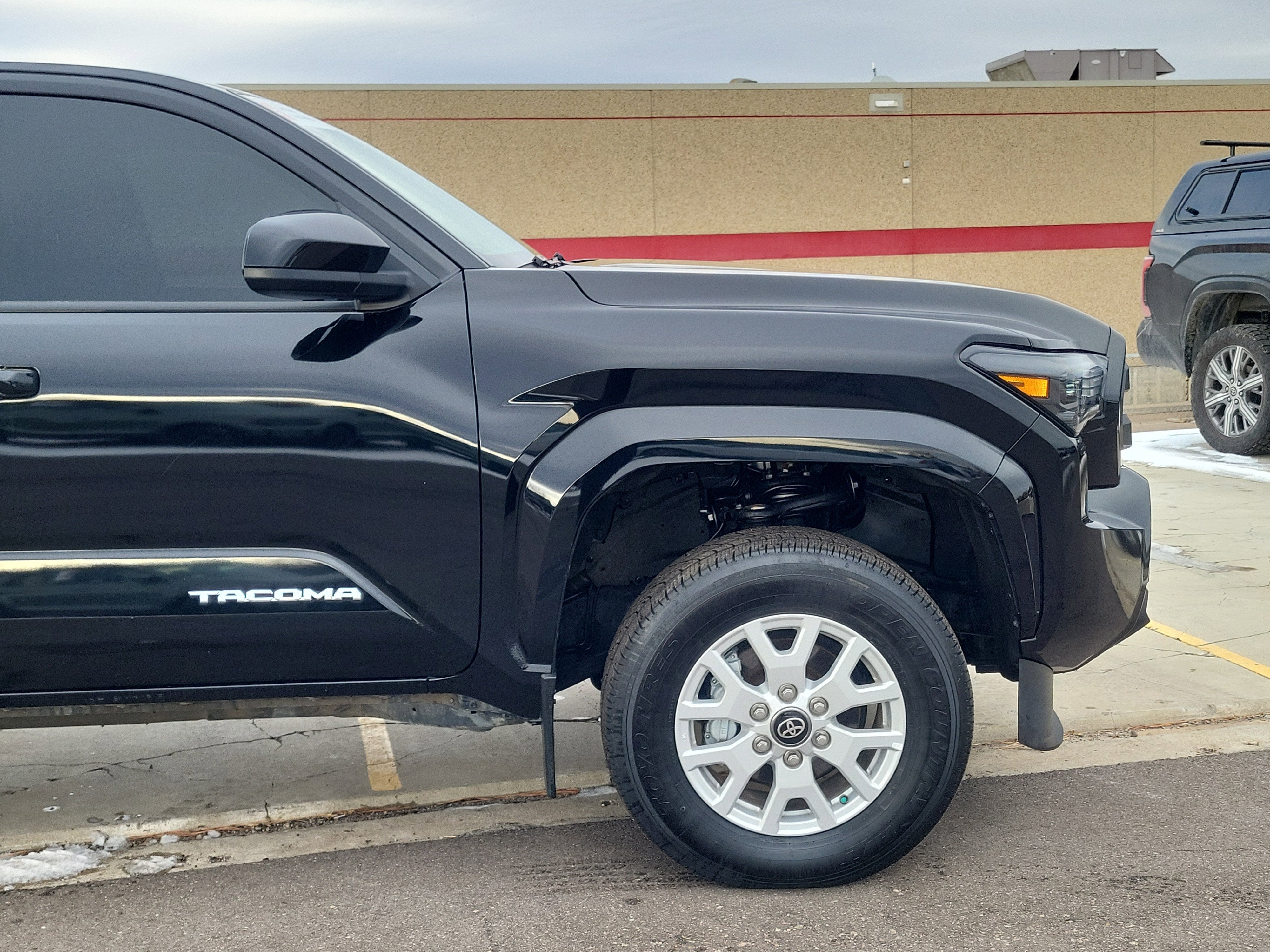 2024 Toyota Tacoma SR5