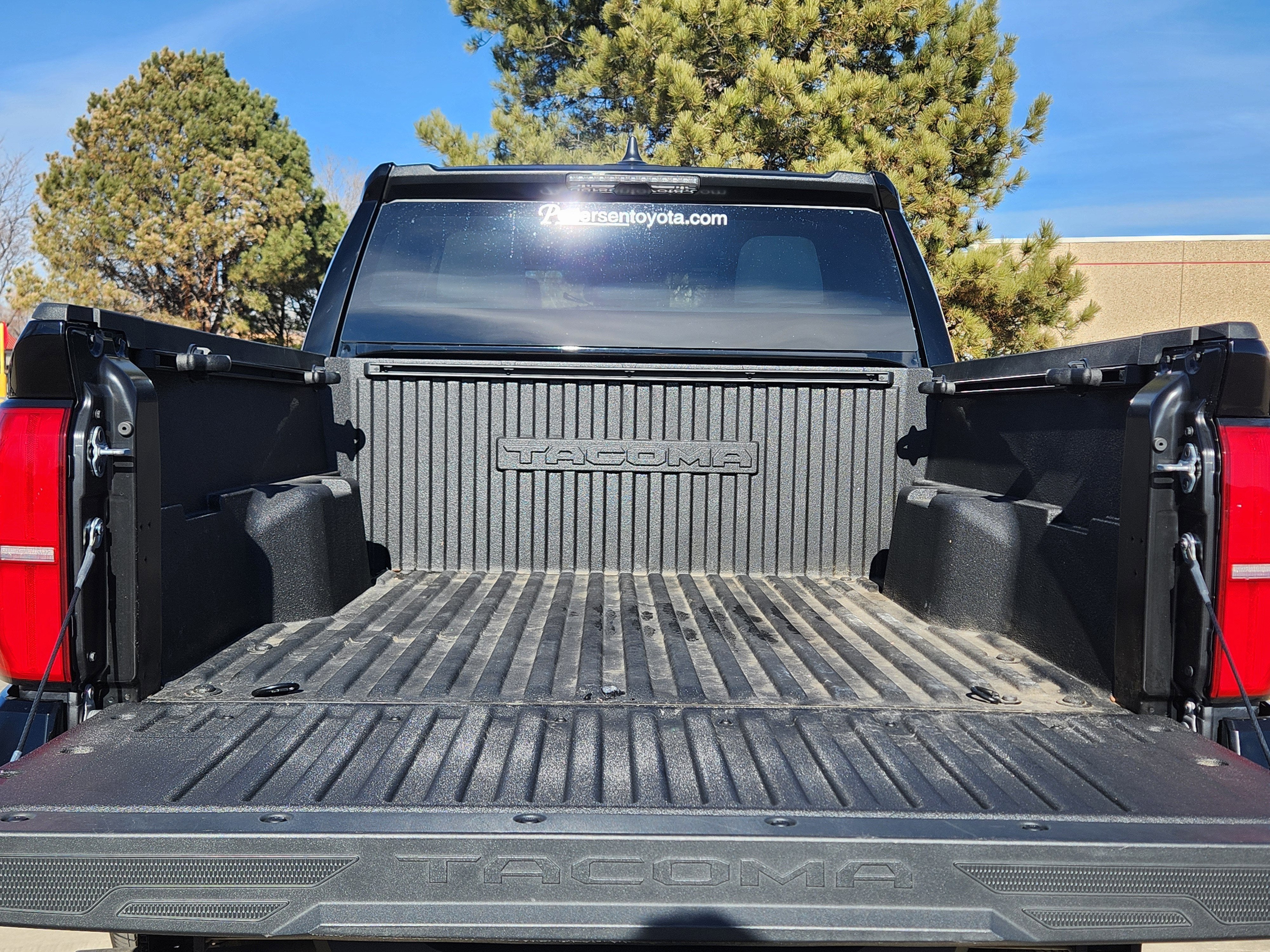 2024 Toyota Tacoma 4WD SR5